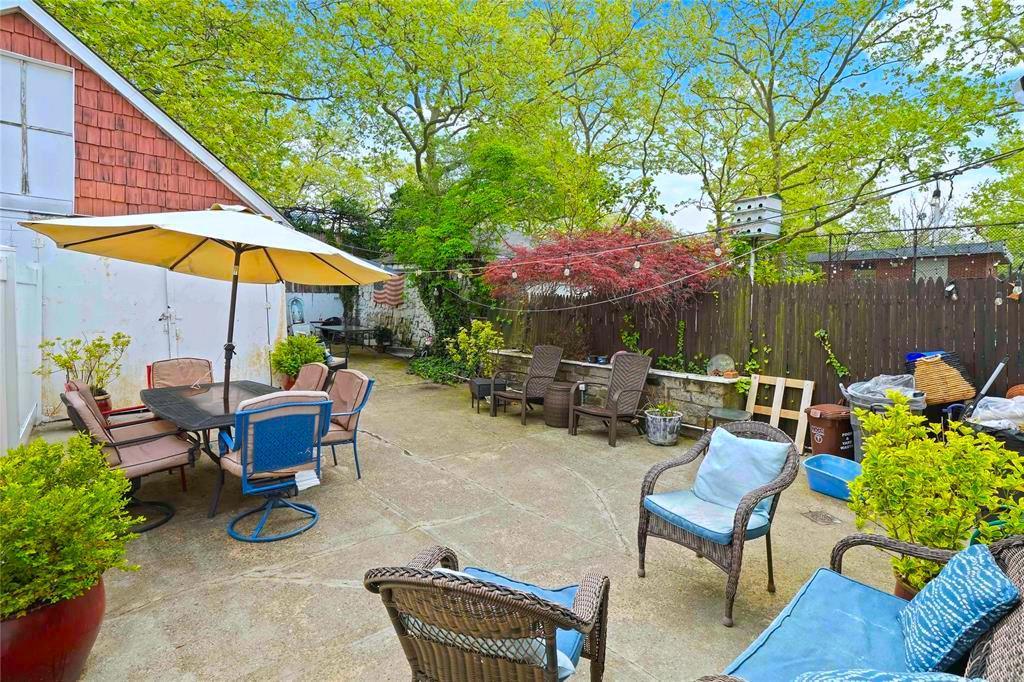 Single Family Fresh Pond  Queens, NY 11378, MLS-860986-17