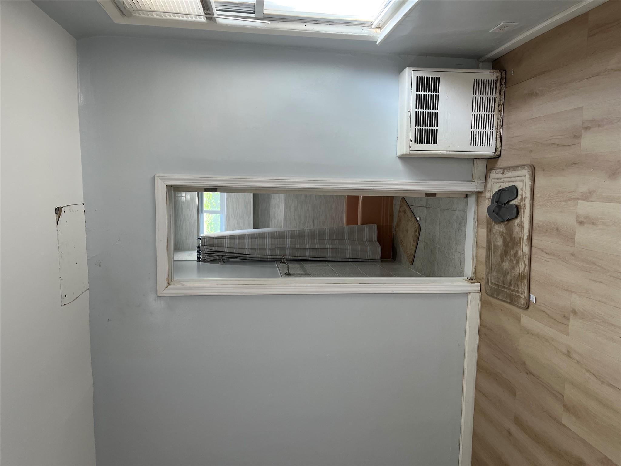 Apartment 210th  Queens, NY 11428, MLS-861001-4