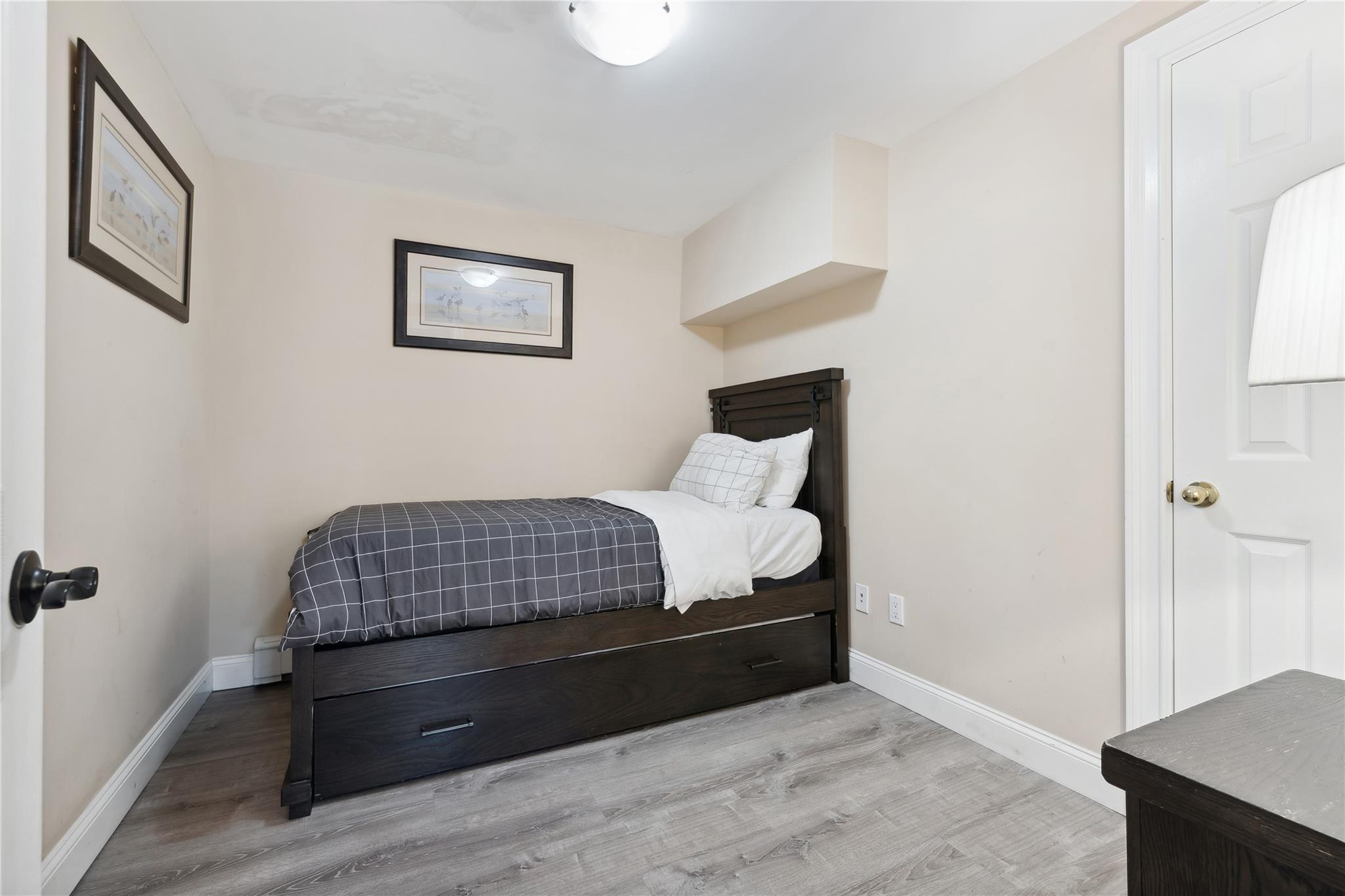Single Family Wakefield  Suffolk County, NY 11946, MLS-861002-10