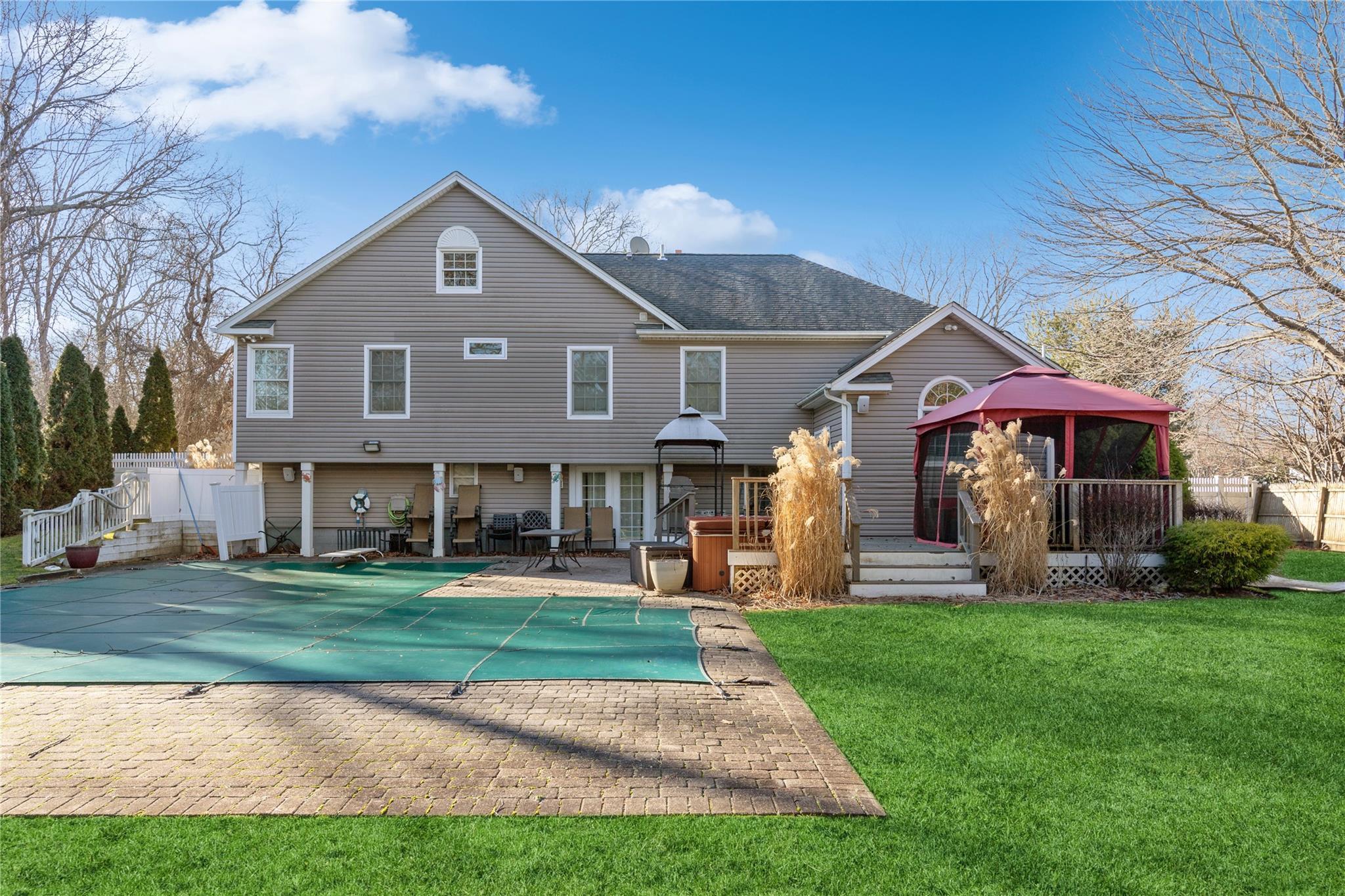 Single Family Wakefield  Suffolk County, NY 11946, MLS-861002-2