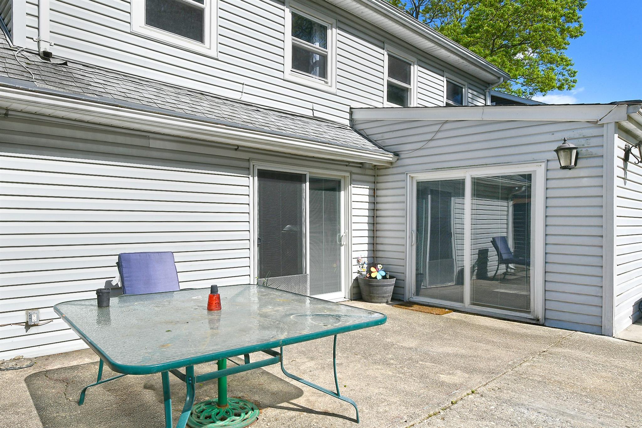 Single Family William  Suffolk County, NY 11726, MLS-861006-28