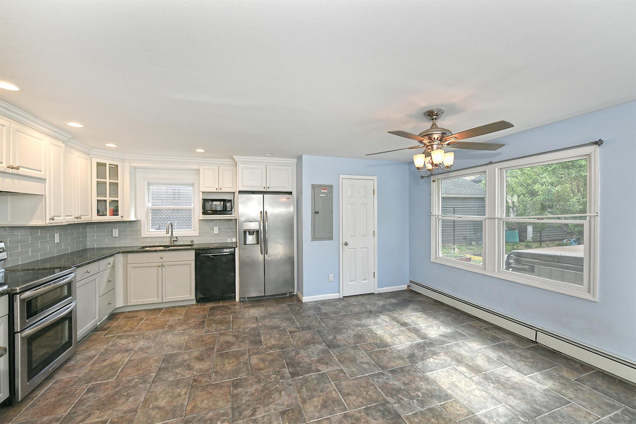 Single Family William  Suffolk County, NY 11726, MLS-861006-4