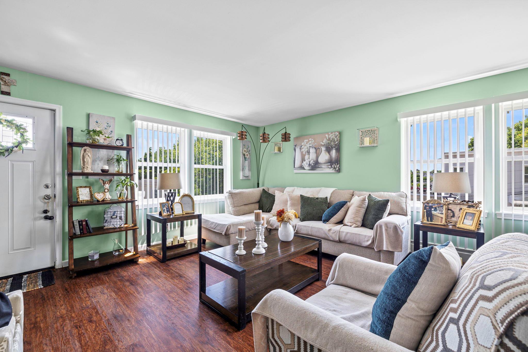 Single Family High  Westchester County, NY 10703, MLS-861008-4