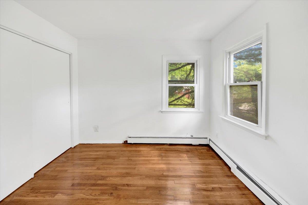 Single Family Linn  Westchester County, NY 10705, MLS-861015-15