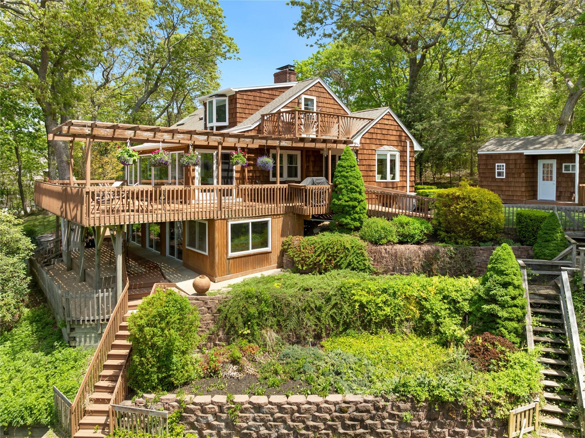 Single Family Summit  Suffolk County, NY 11933, MLS-861034-41