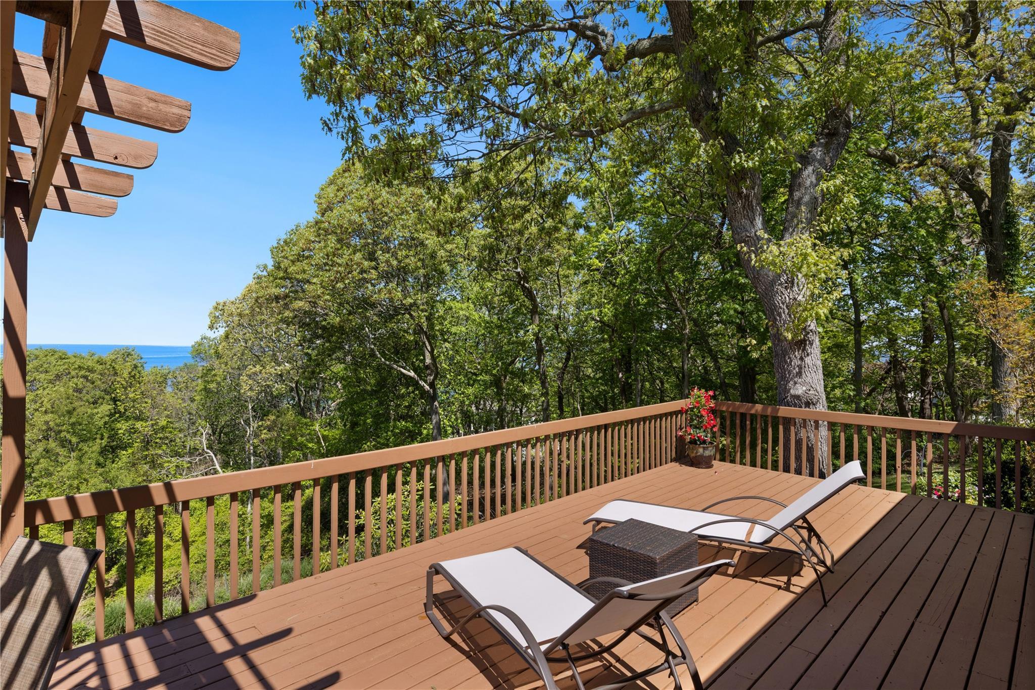 Single Family Summit  Suffolk County, NY 11933, MLS-861034-44