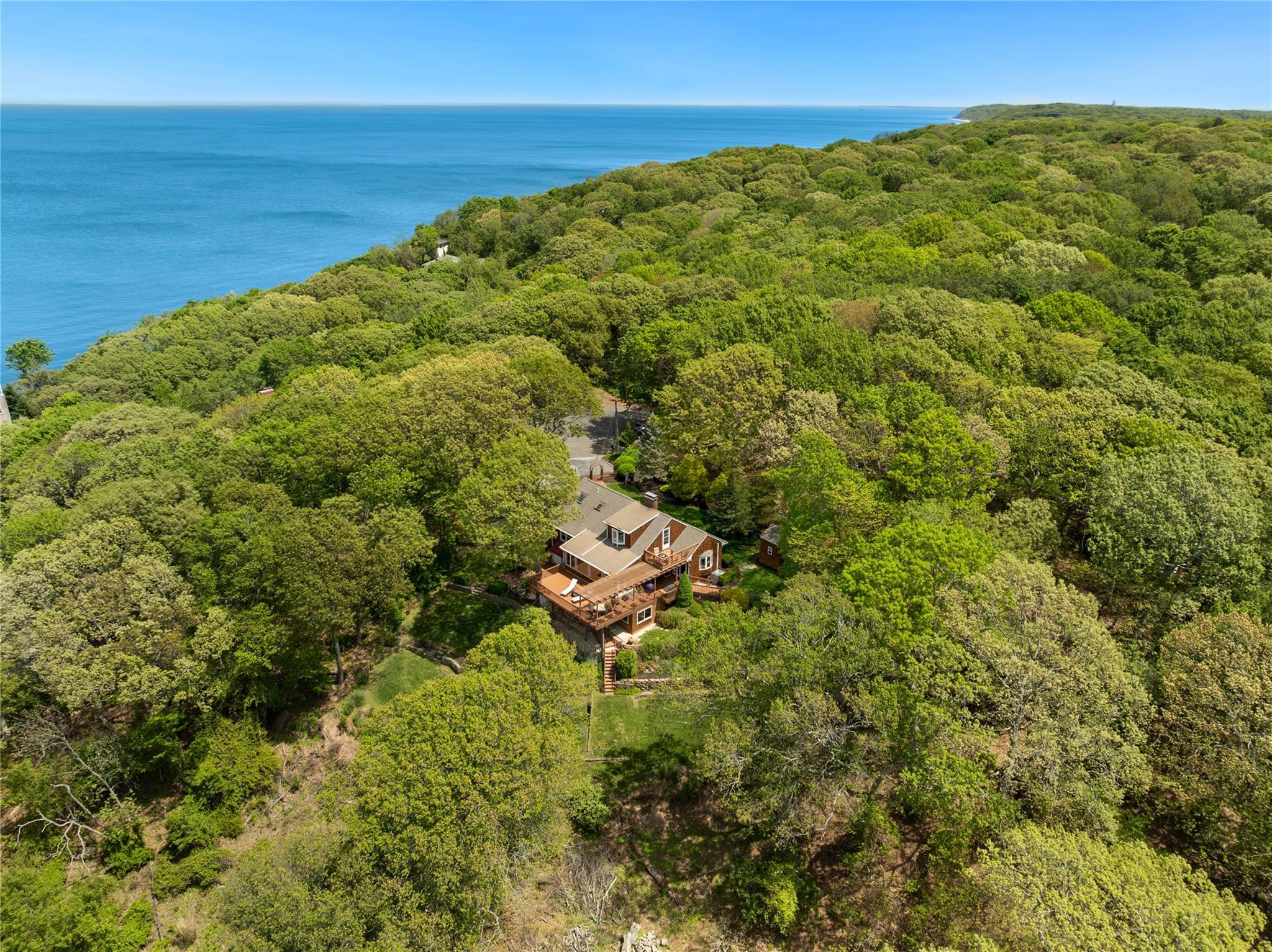 Single Family Summit  Suffolk County, NY 11933, MLS-861034-45