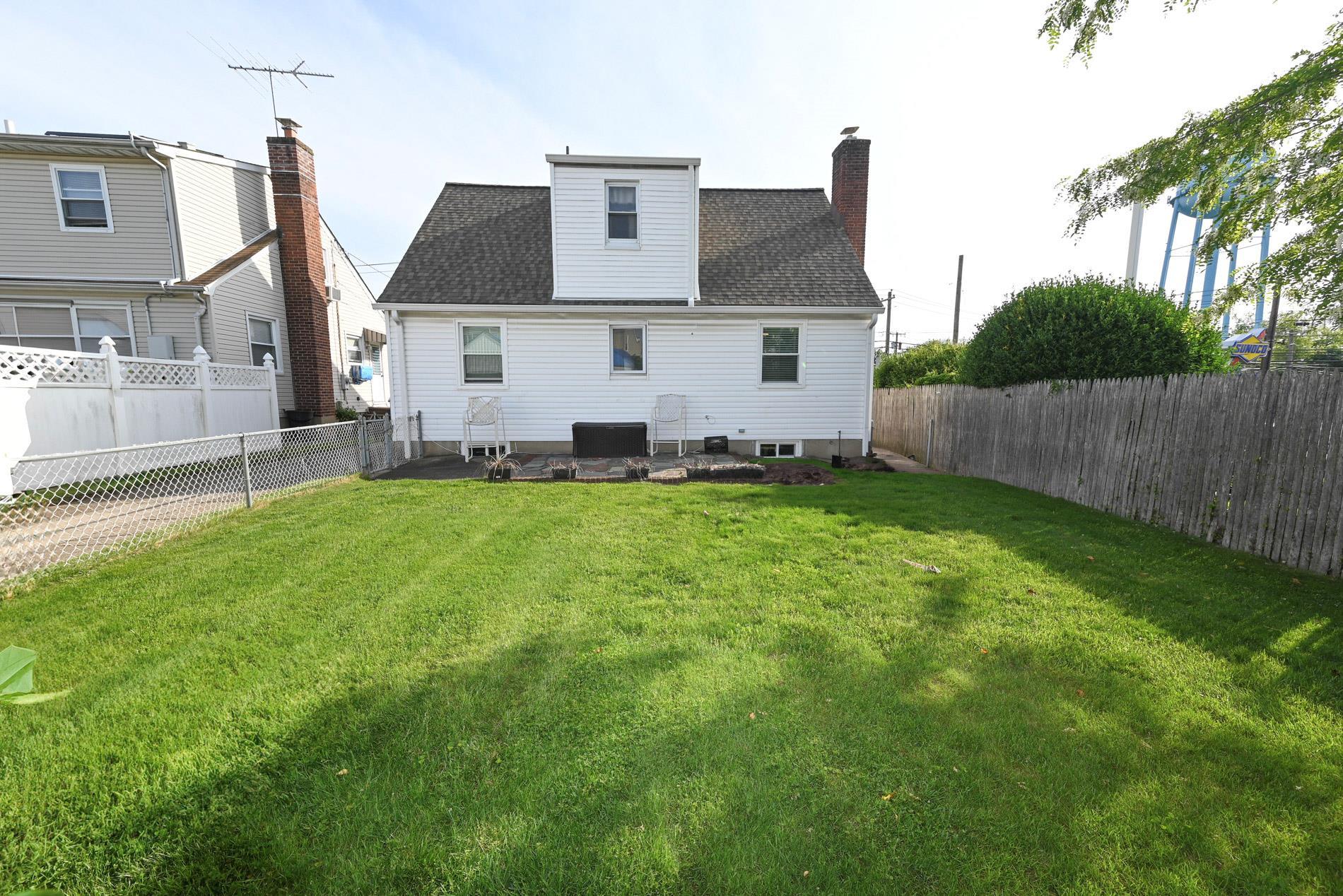 Single Family Polk  Nassau County, NY 11010, MLS-861035-21