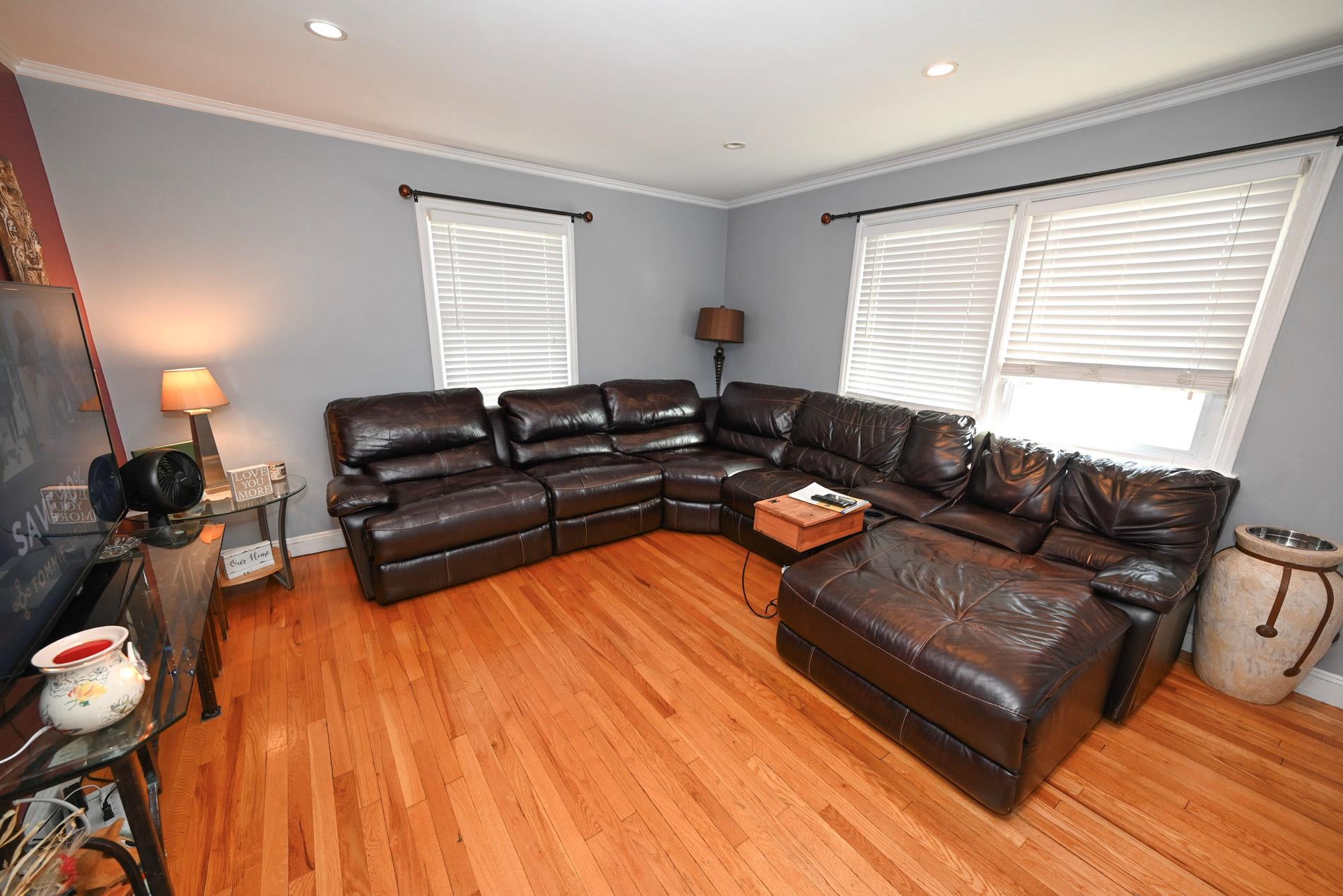 Single Family Polk  Nassau County, NY 11010, MLS-861035-3
