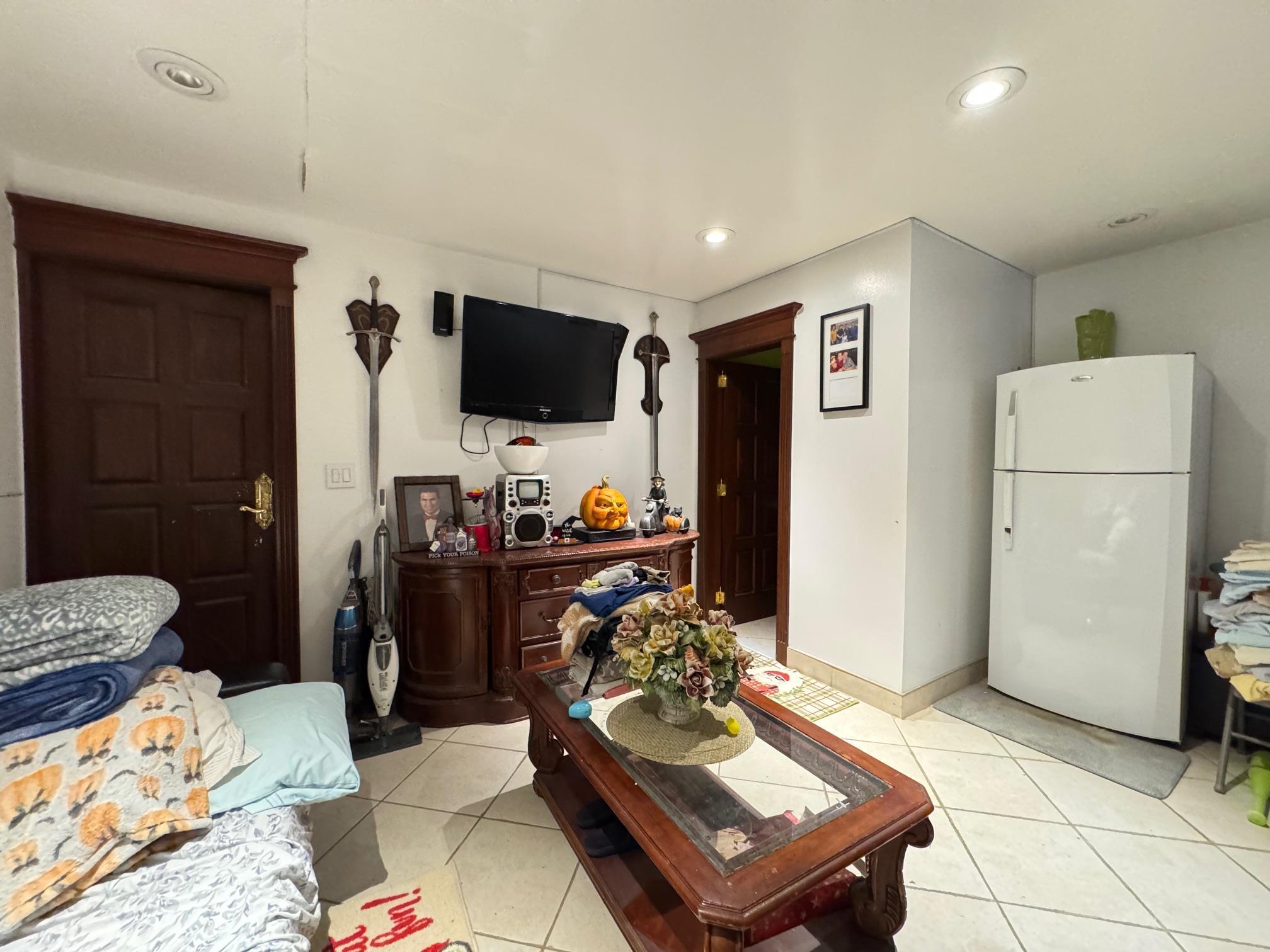 Single Family 26  Queens, NY 11105, MLS-861038-15
