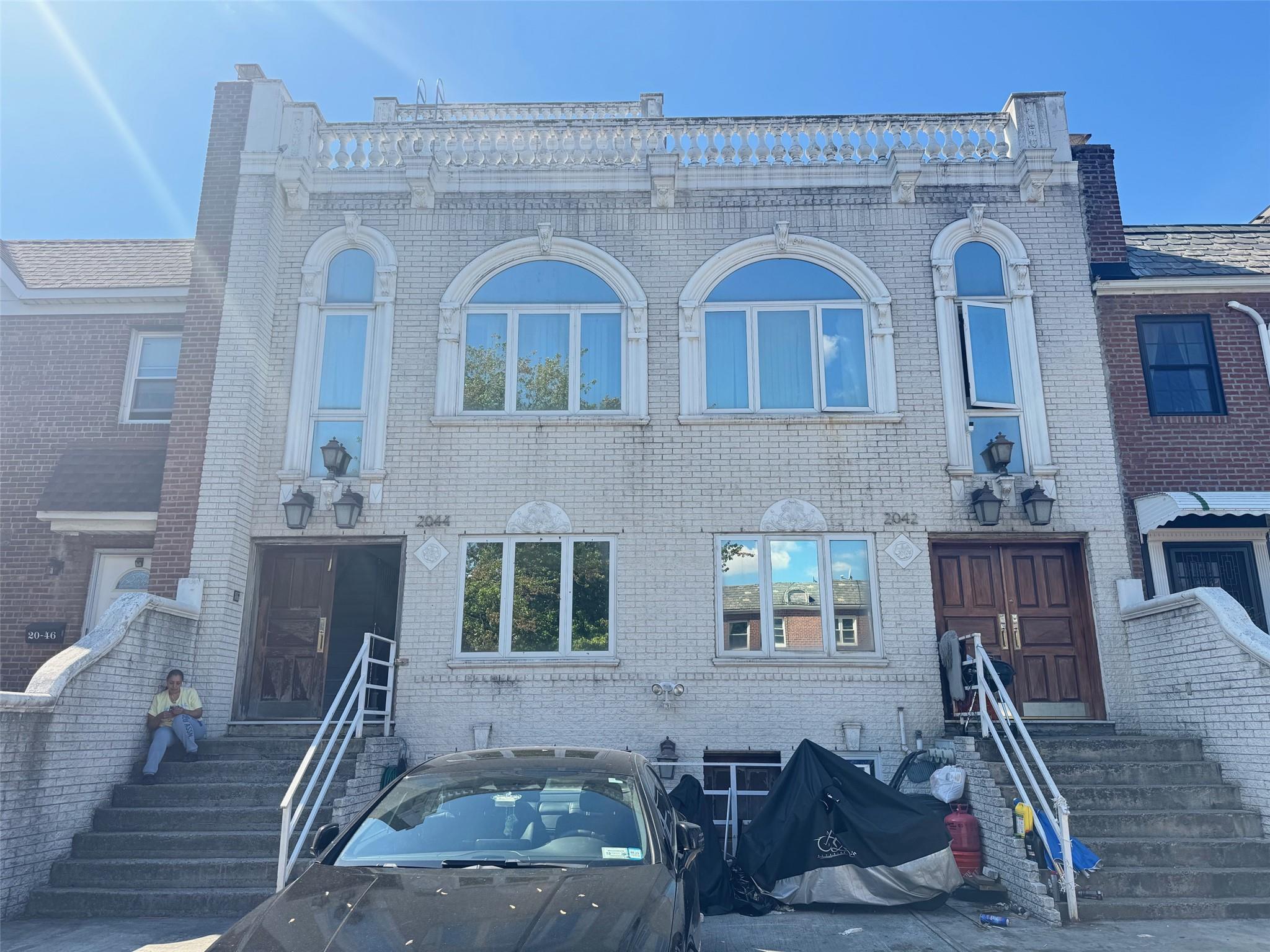 Single Family 26  Queens, NY 11105, MLS-861038-2