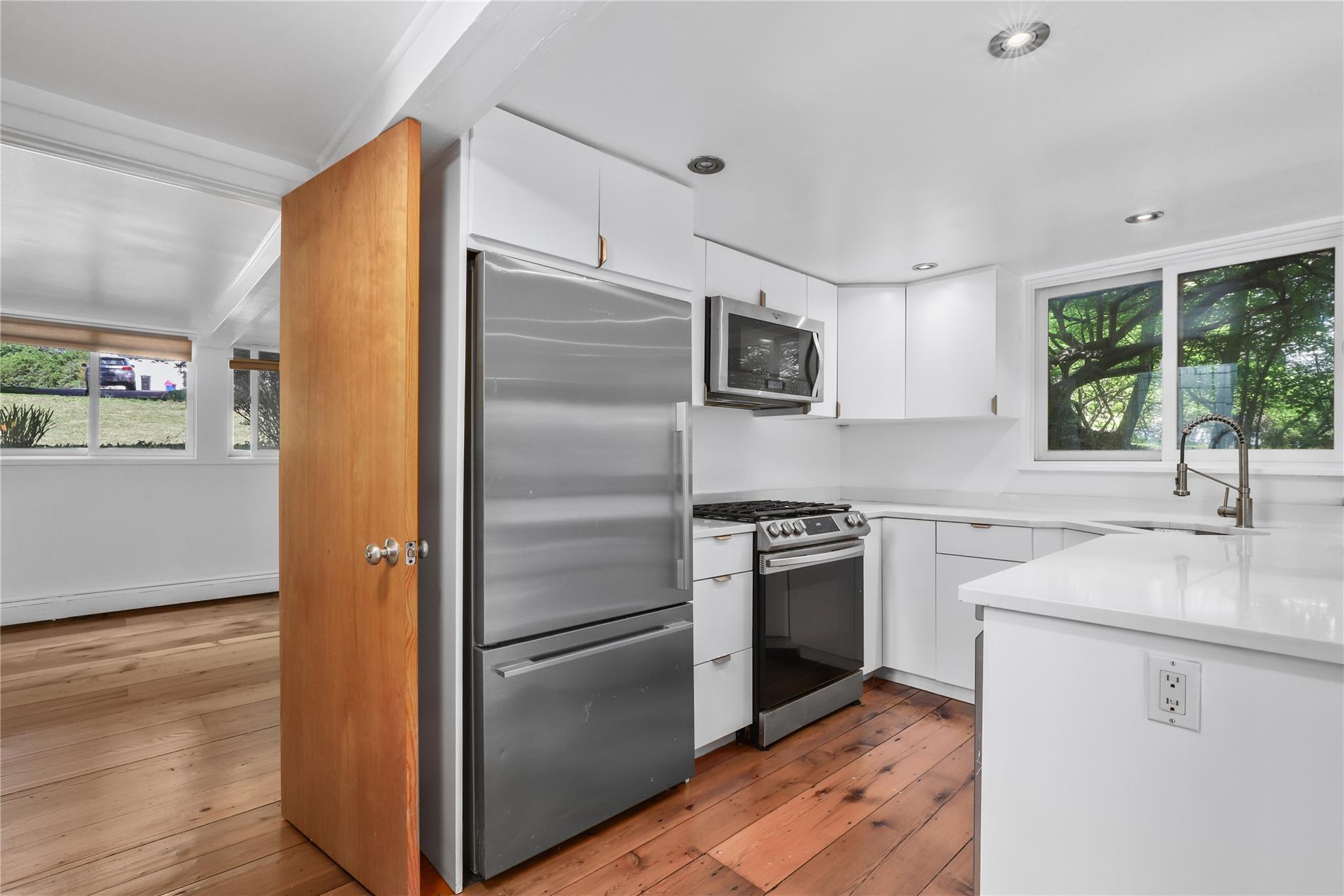 Single Family Lounsbury  Westchester County, NY 10520, MLS-861044-10