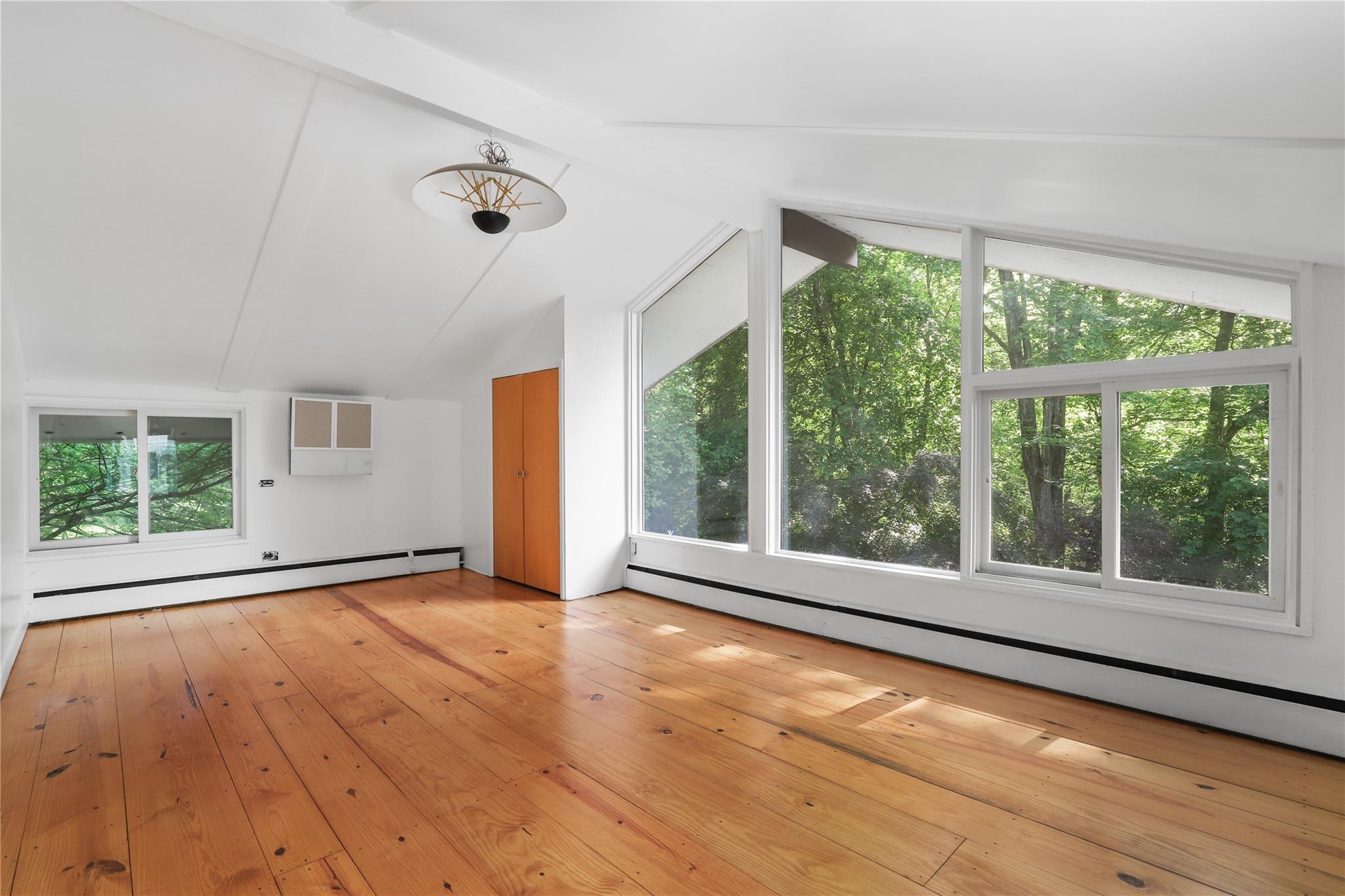 Single Family Lounsbury  Westchester County, NY 10520, MLS-861044-16
