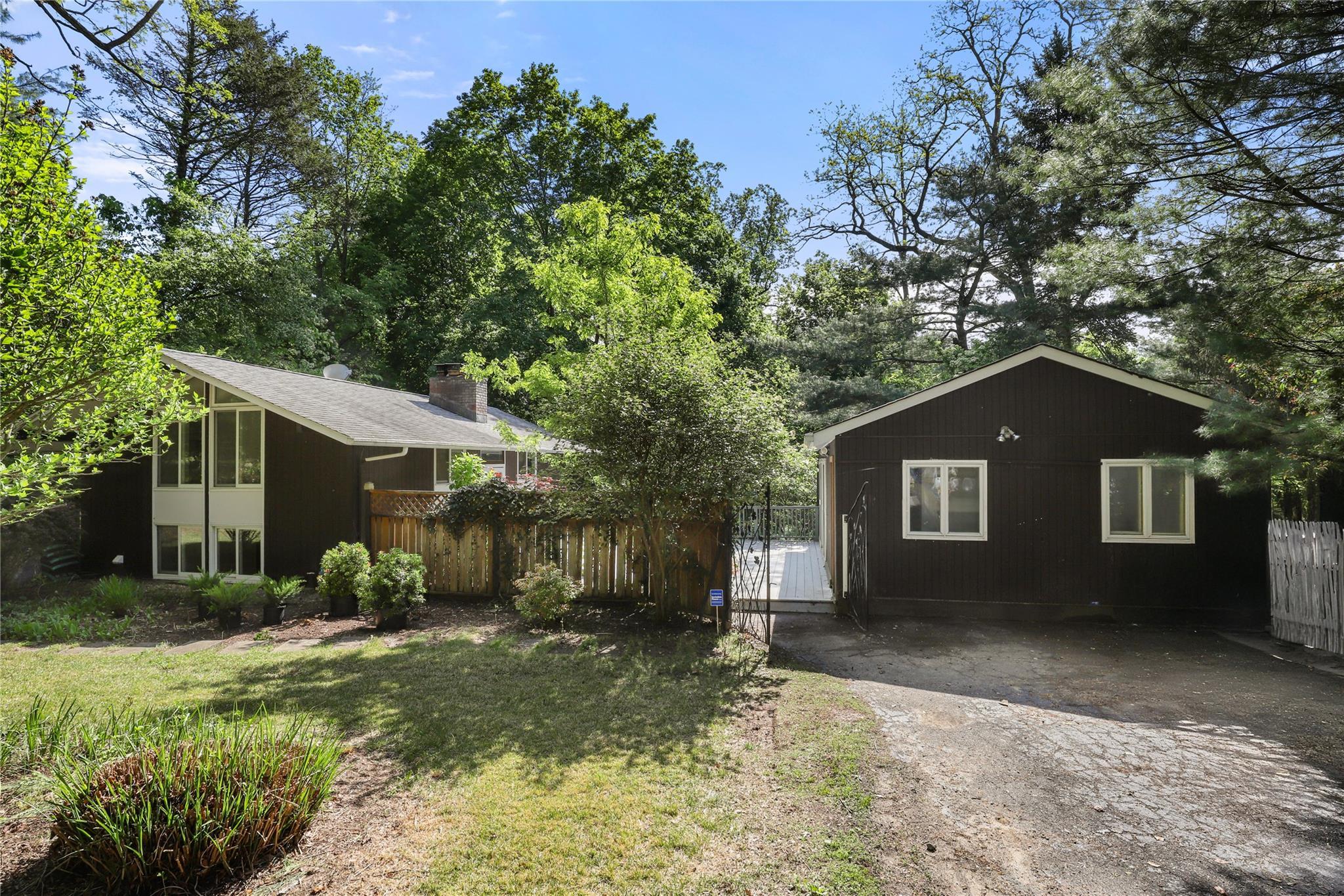Single Family Lounsbury  Westchester County, NY 10520, MLS-861044-34