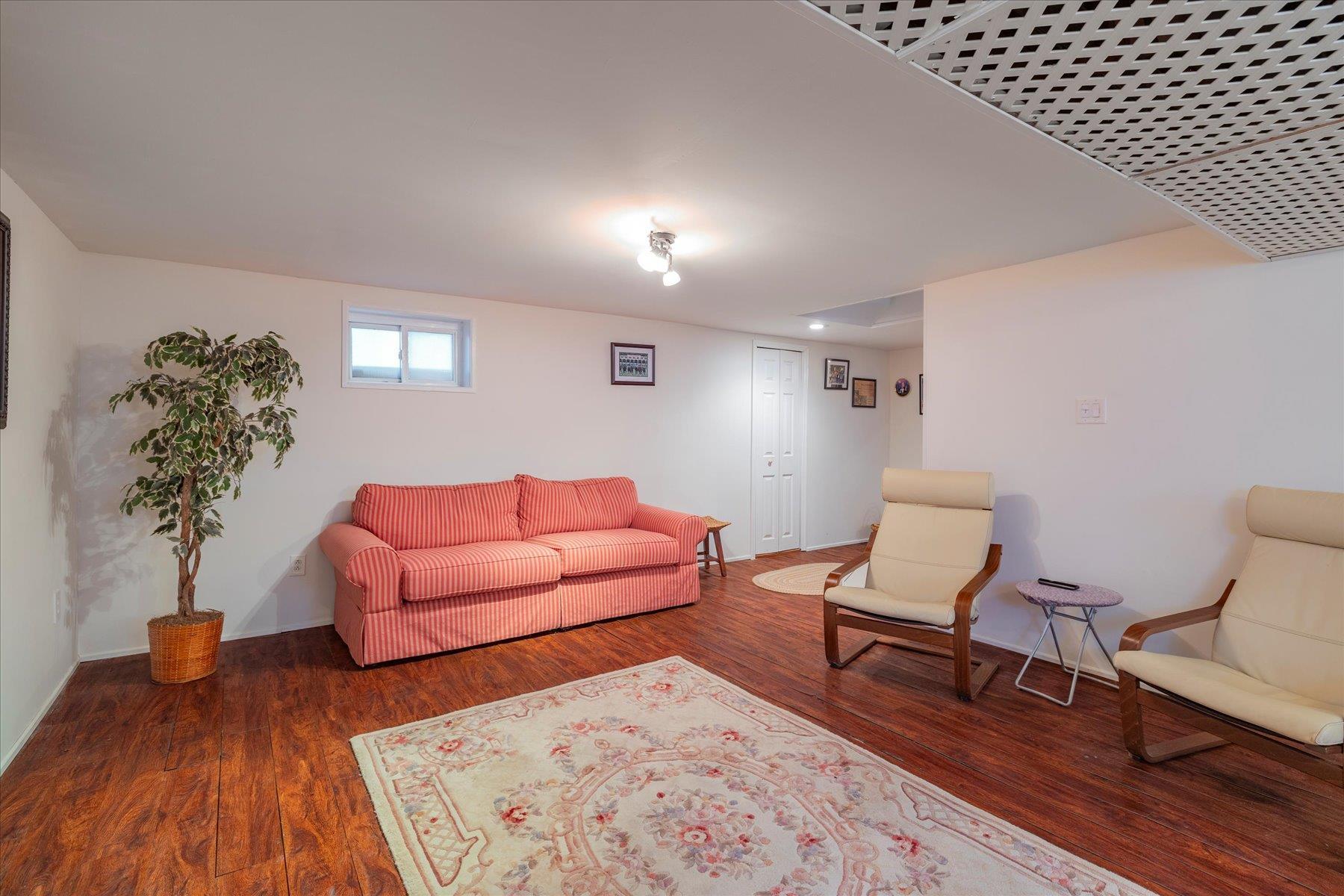 Single Family Croyden  Nassau County, NY 11040, MLS-861045-15
