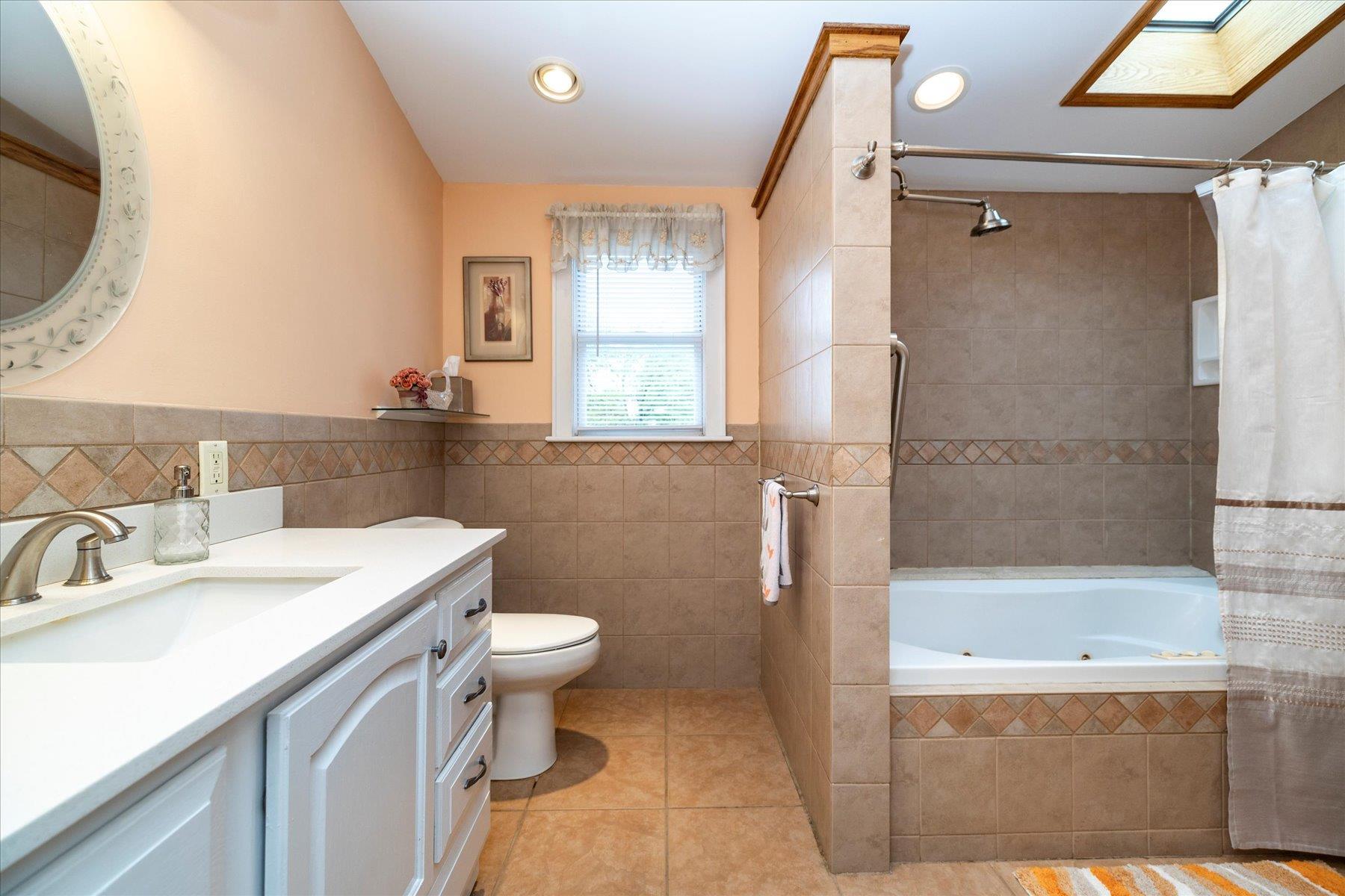 Single Family Croyden  Nassau County, NY 11040, MLS-861045-18