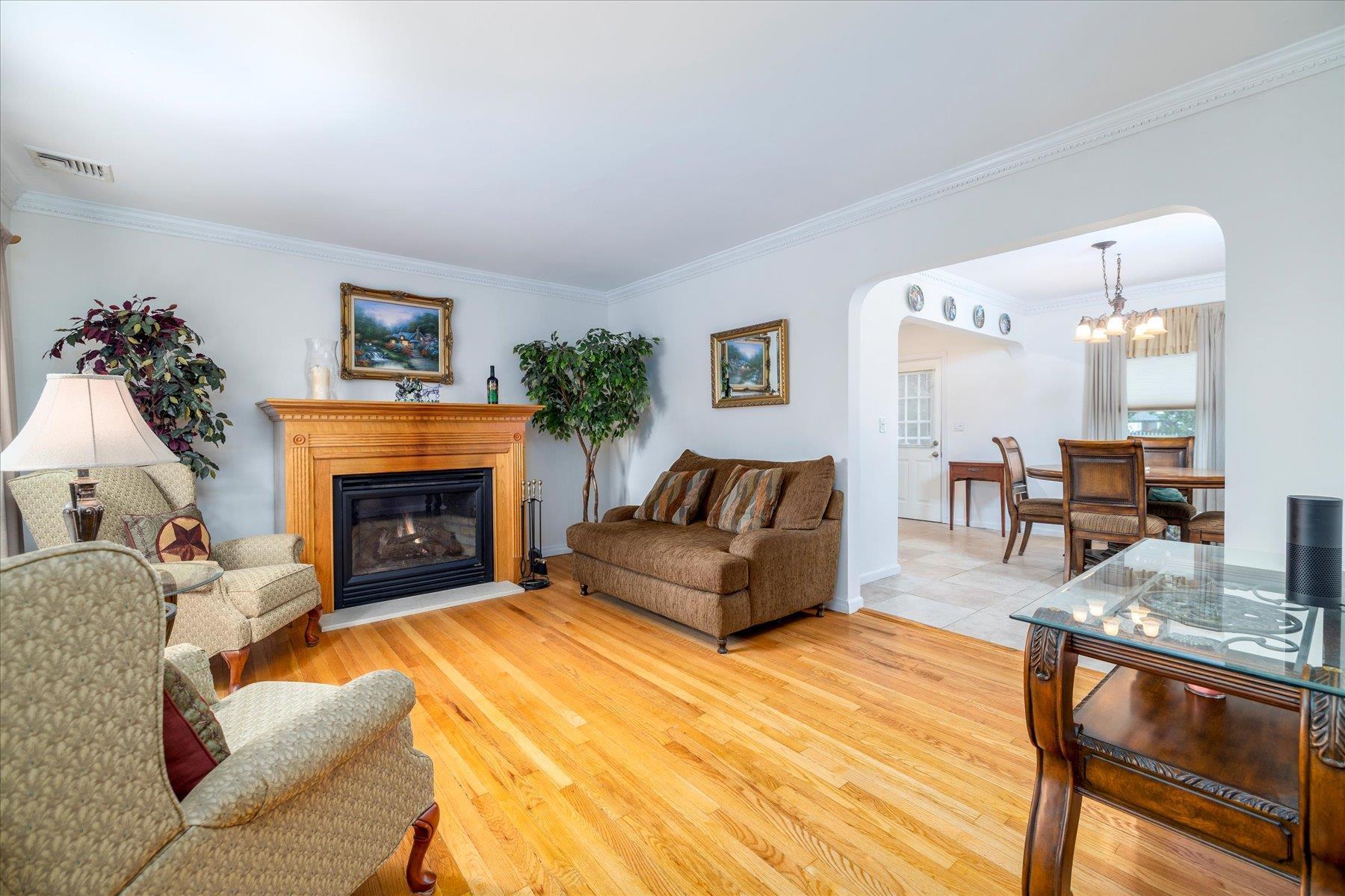 Single Family Croyden  Nassau County, NY 11040, MLS-861045-6