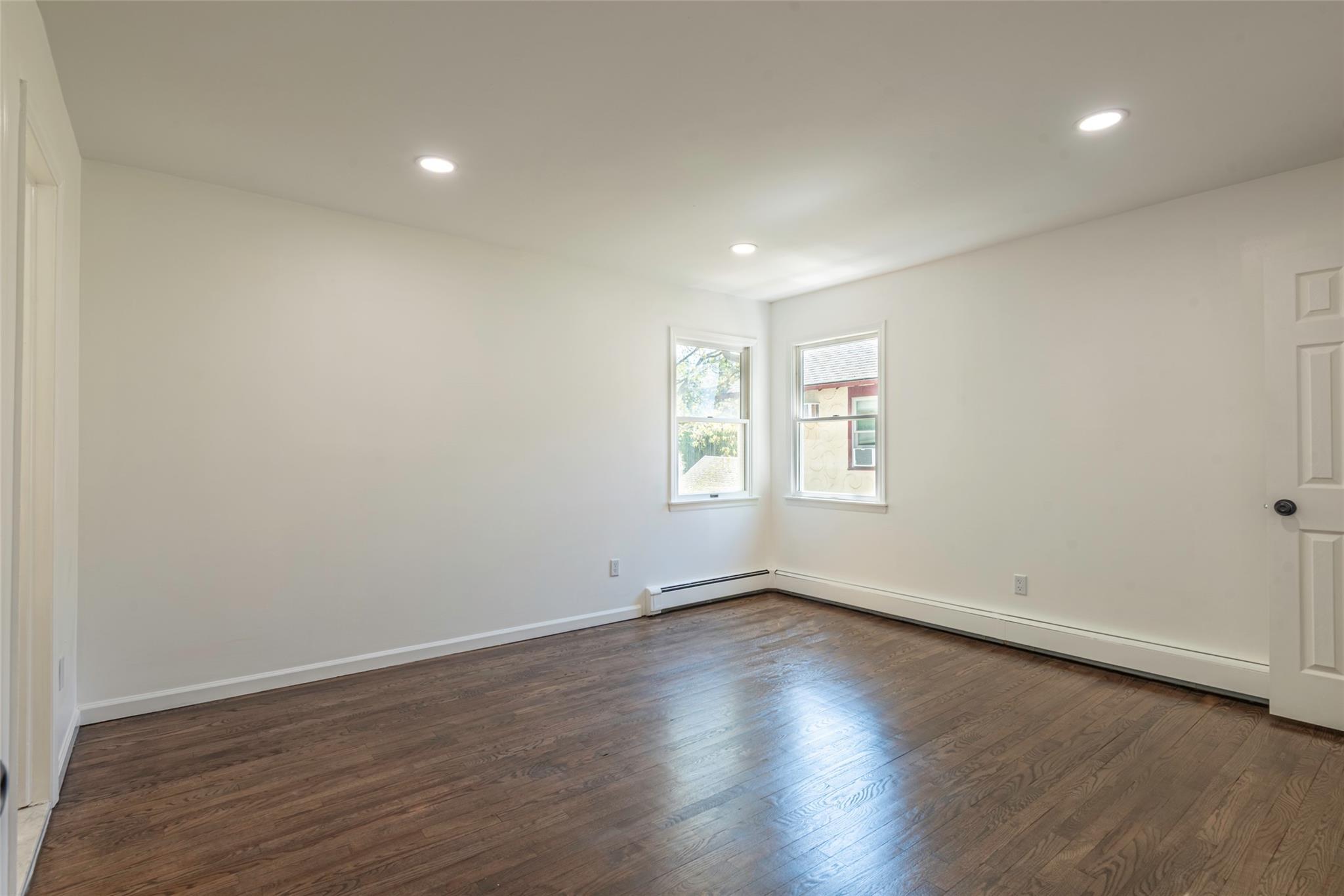 Single Family Morton  Nassau County, NY 11572, MLS-861053-29
