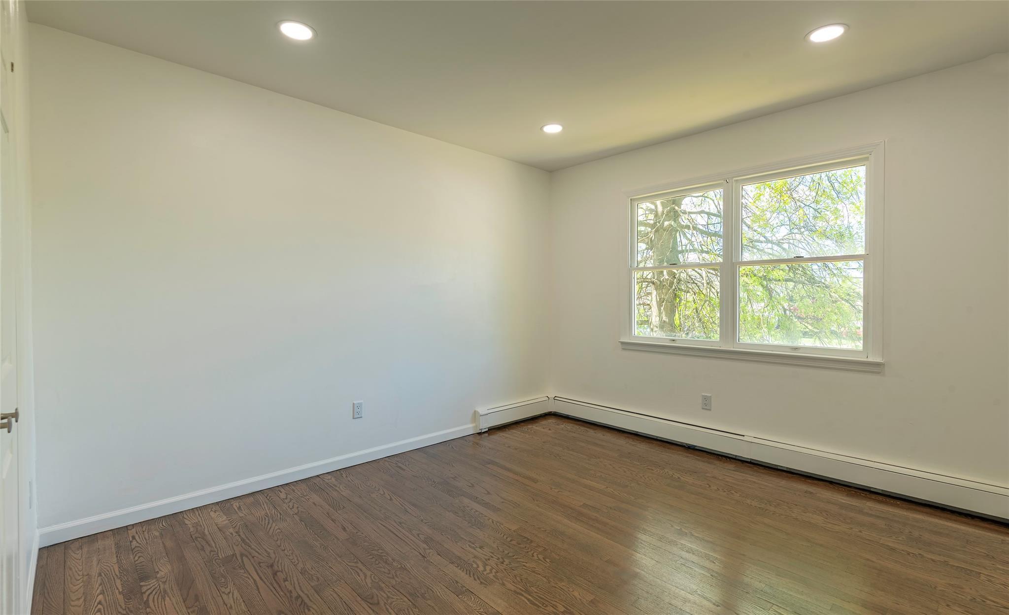 Single Family Morton  Nassau County, NY 11572, MLS-861053-33