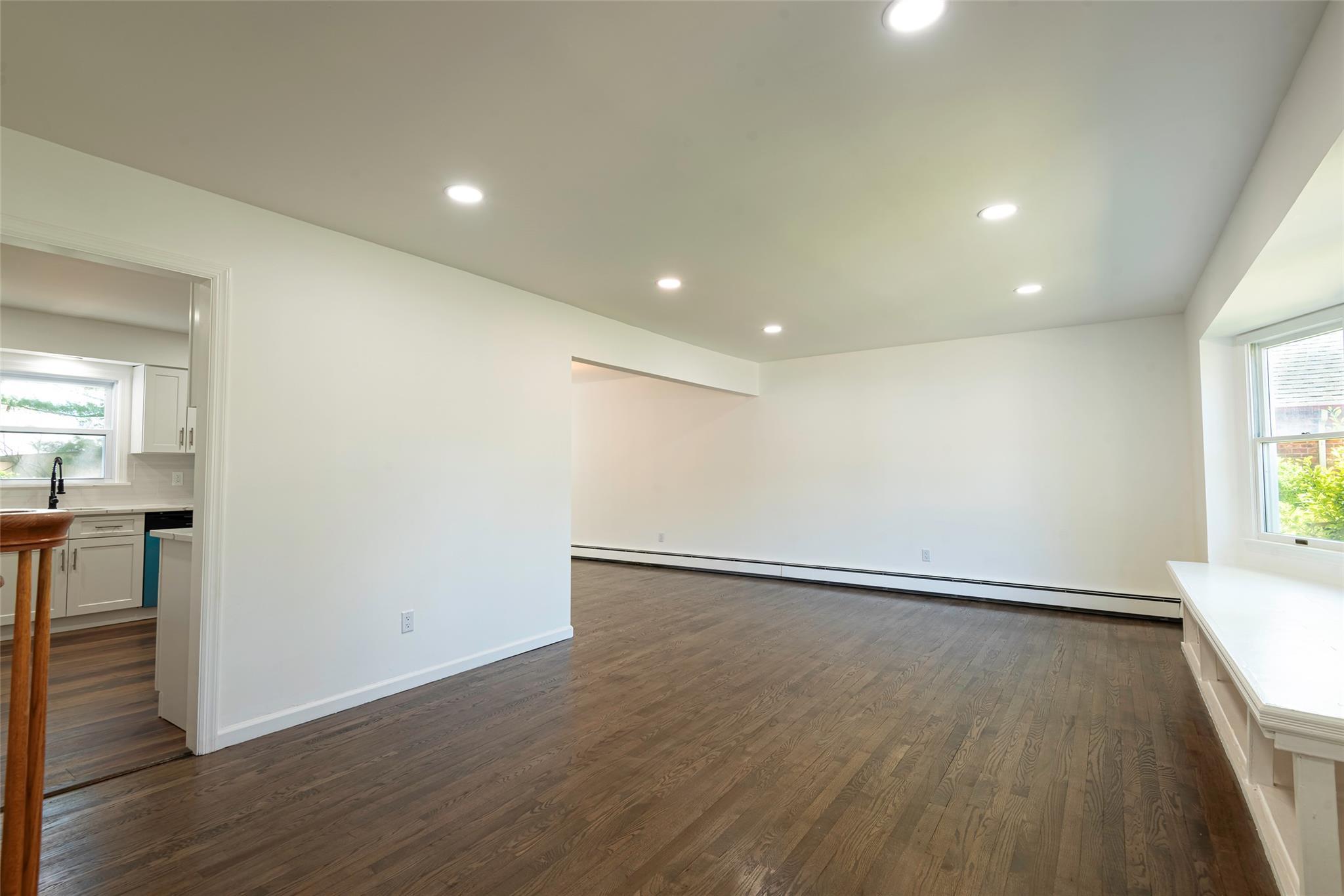 Single Family Morton  Nassau County, NY 11572, MLS-861053-7
