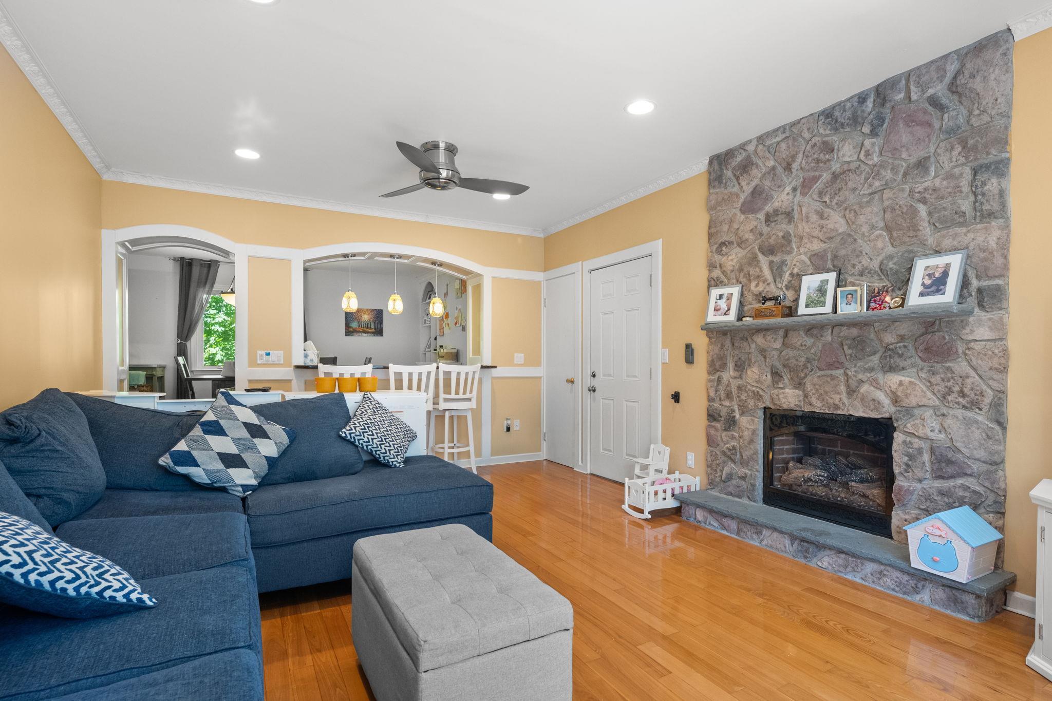Single Family Piping Rock  Westchester County, NY 10562, MLS-861054-13