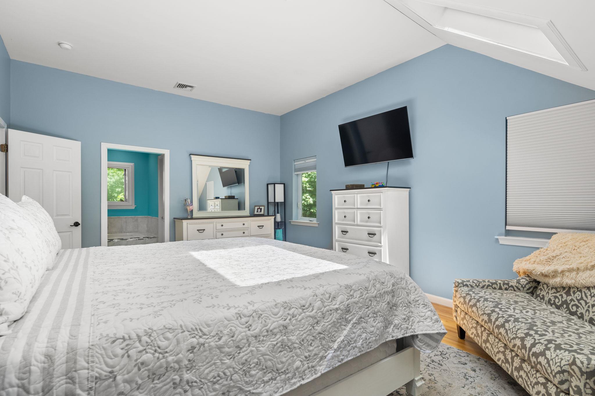 Single Family Piping Rock  Westchester County, NY 10562, MLS-861054-16