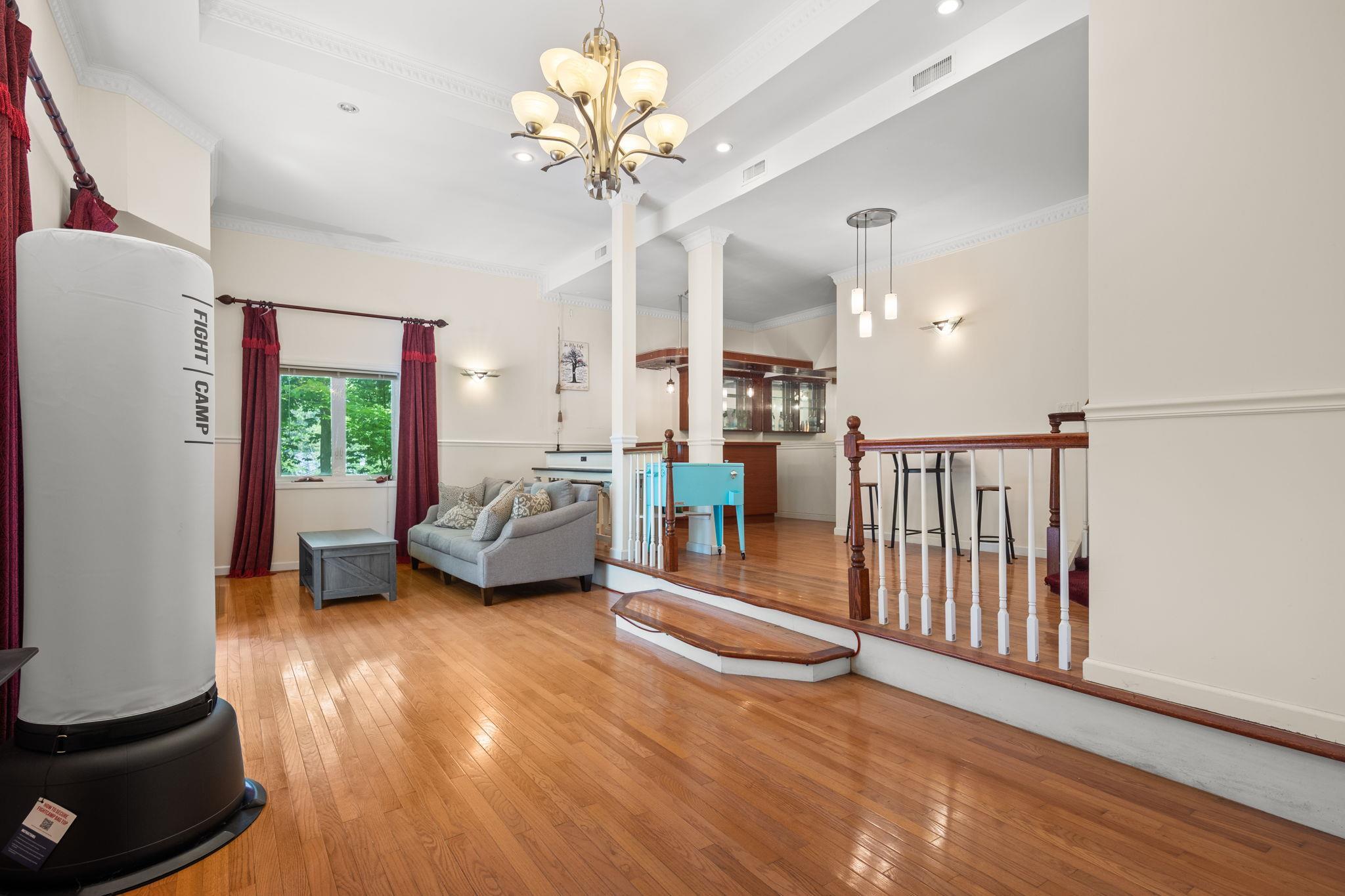 Single Family Piping Rock  Westchester County, NY 10562, MLS-861054-26