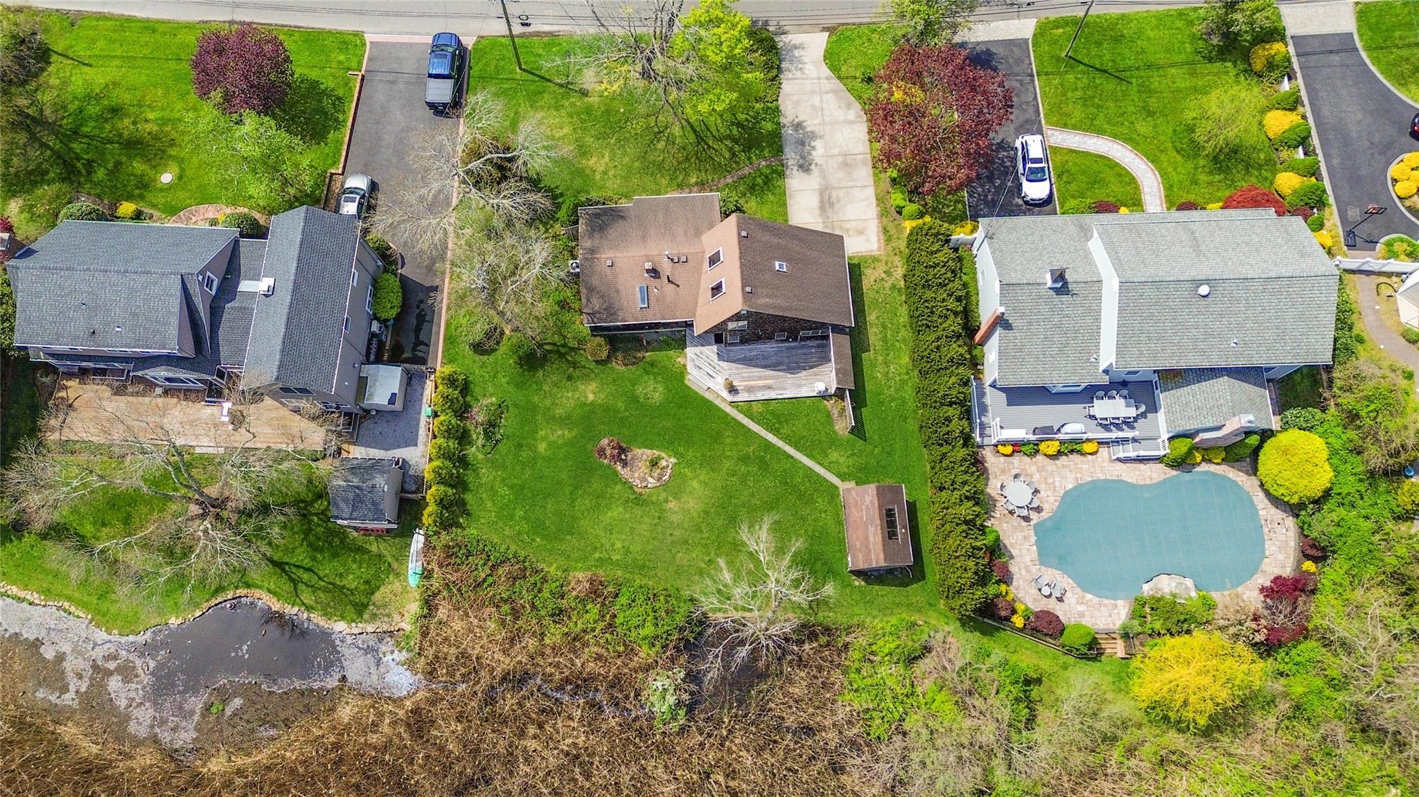 Single Family Bay  Suffolk County, NY 11705, MLS-861055-35