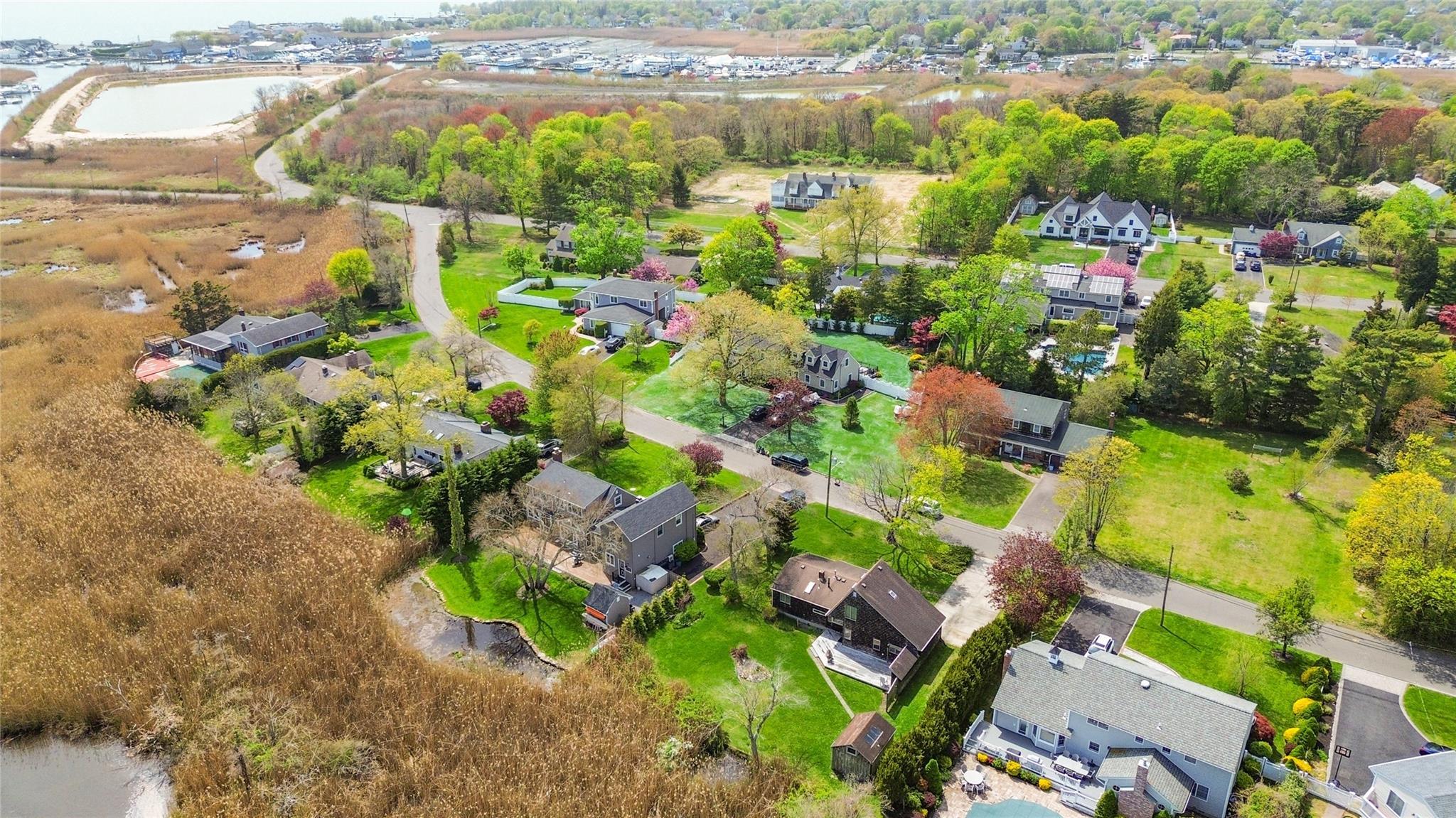 Single Family Bay  Suffolk County, NY 11705, MLS-861055-36