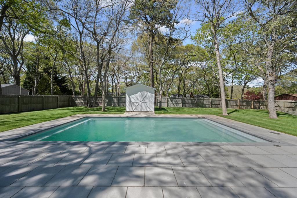 Single Family Shinnecock  Suffolk County, NY 11946, MLS-861073-22
