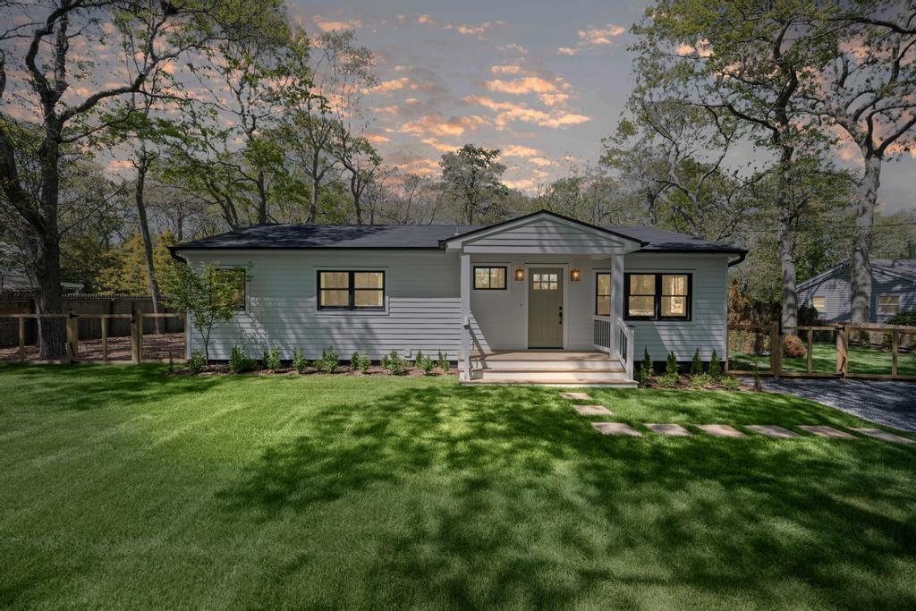 Single Family Shinnecock  Suffolk County, NY 11946, MLS-861073-25