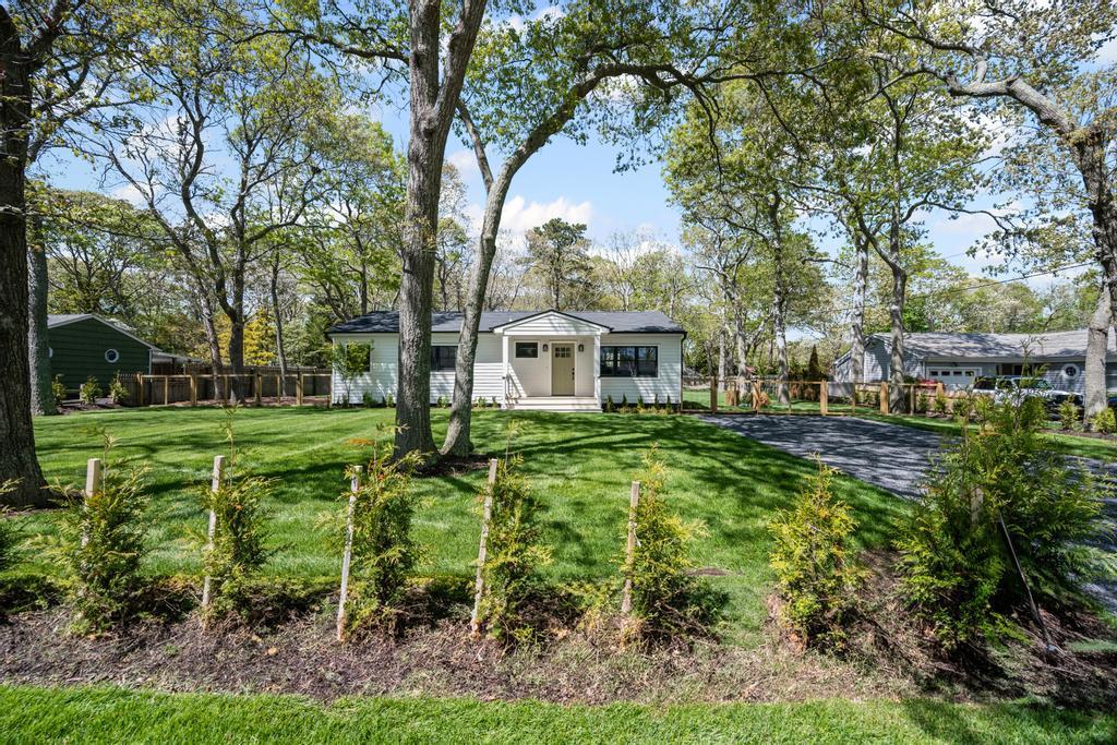 Single Family Shinnecock  Suffolk County, NY 11946, MLS-861073-4