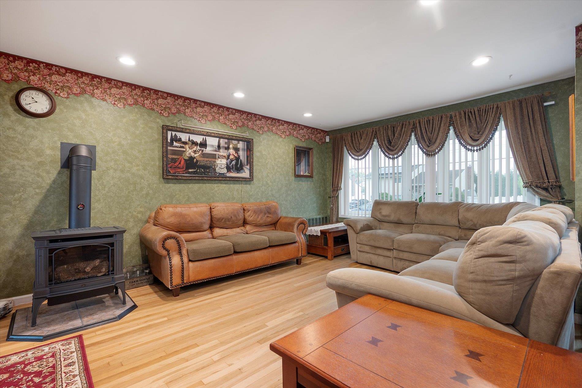 Single Family Idaho  Nassau County, NY 11758, MLS-861074-14