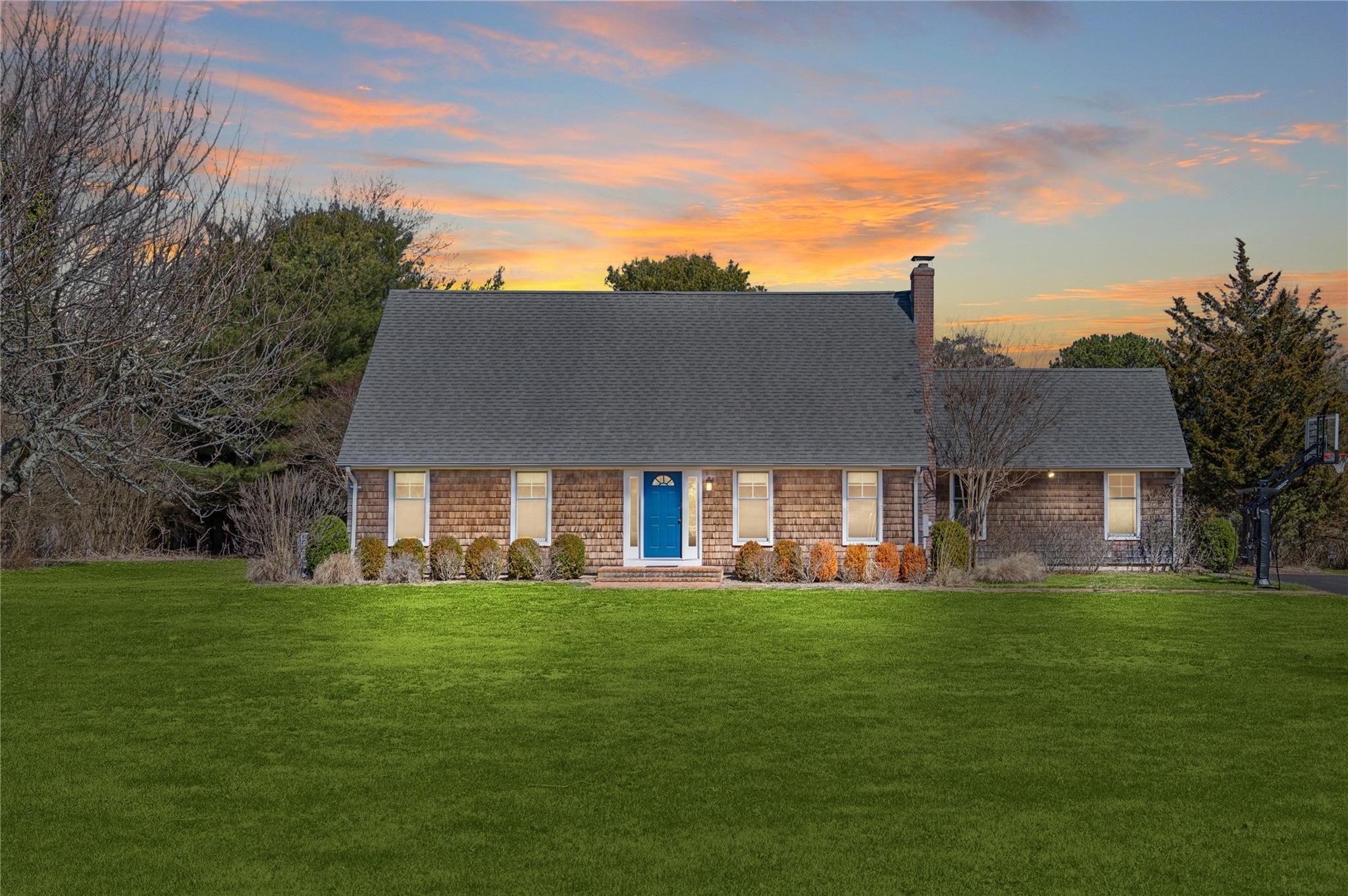 Single Family Seven Ponds  Suffolk County, NY 11976, MLS-861102-2
