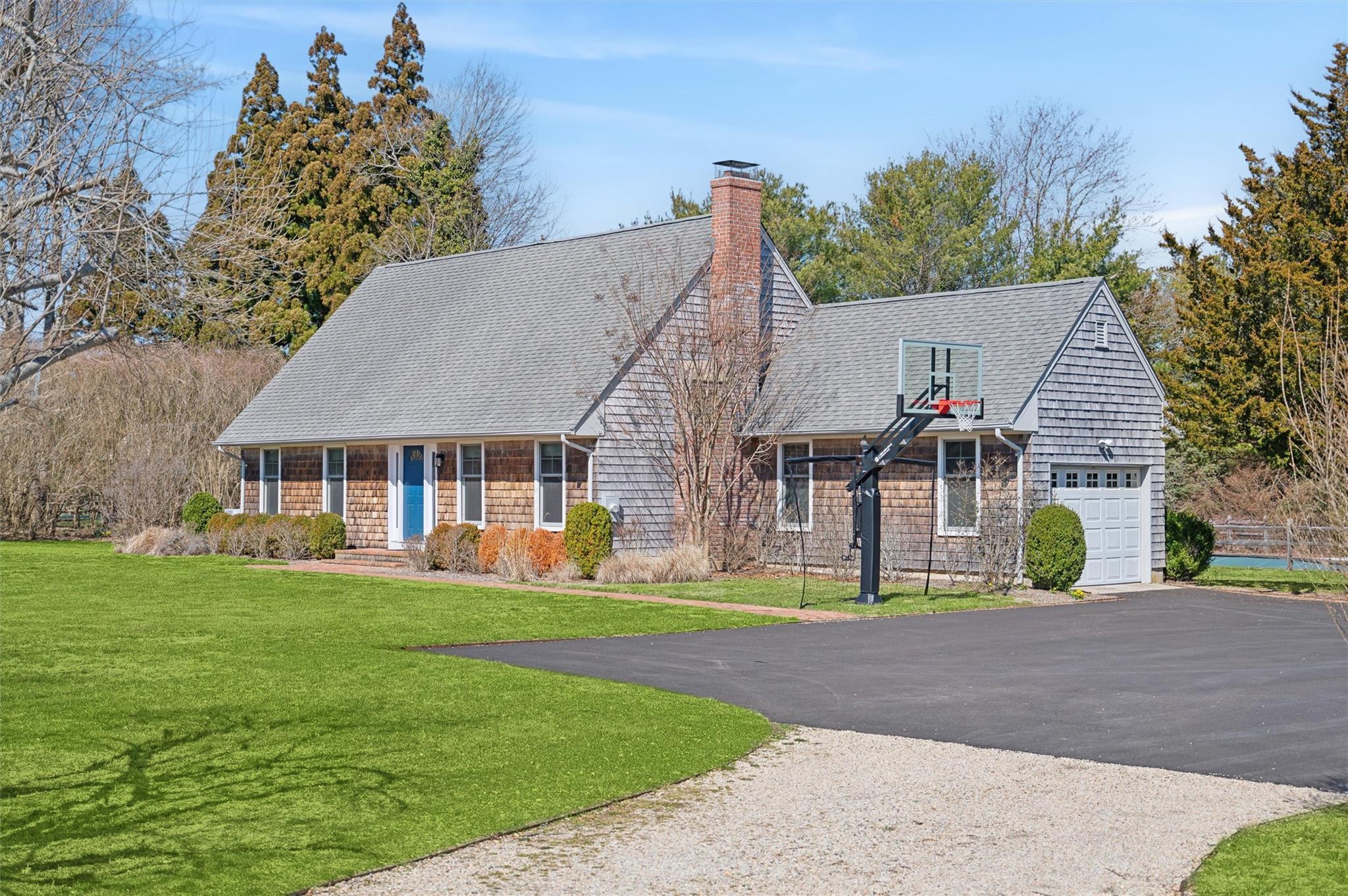 Single Family Seven Ponds  Suffolk County, NY 11976, MLS-861102-3