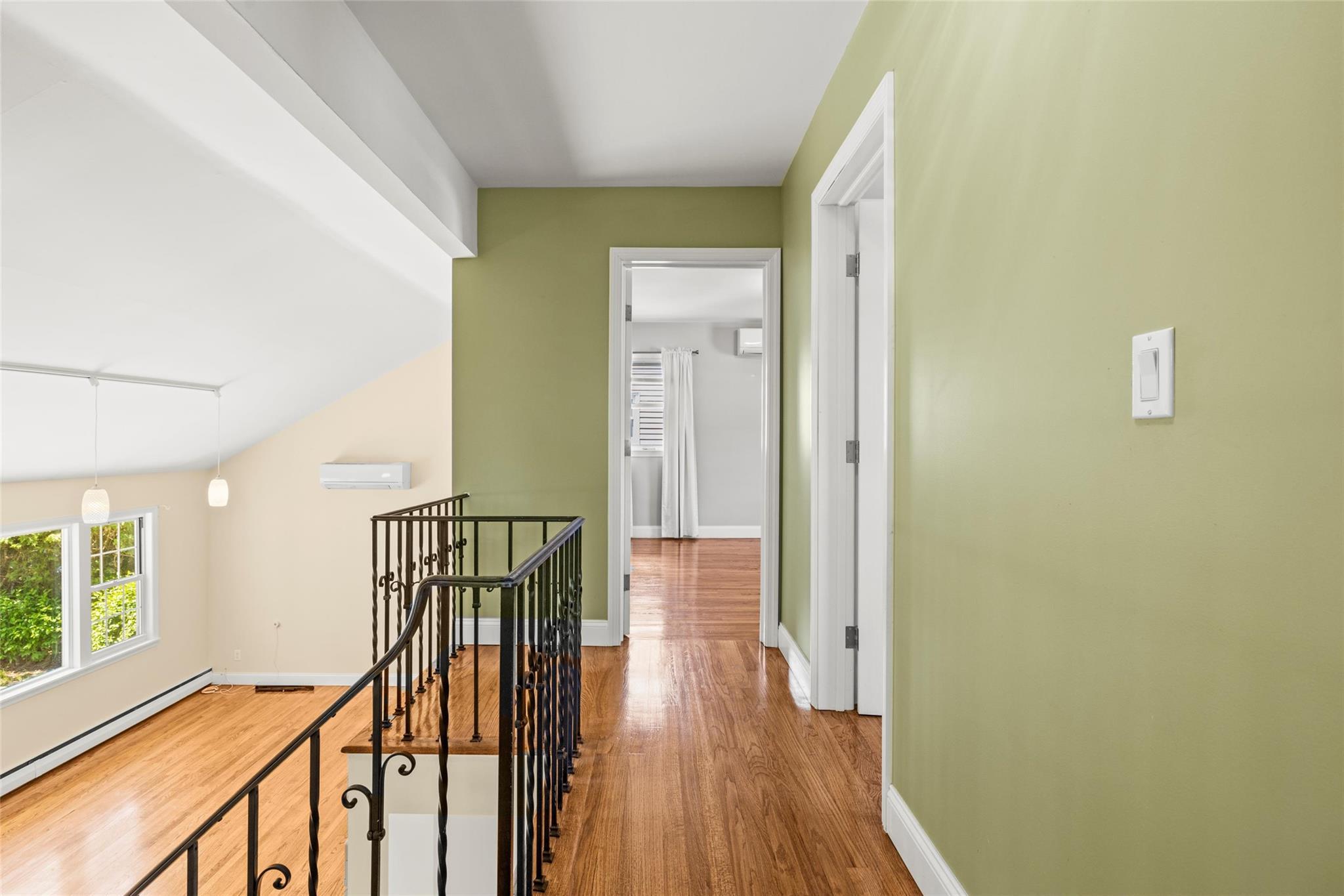 Single Family Jeffrey  Nassau County, NY 11554, MLS-861118-13