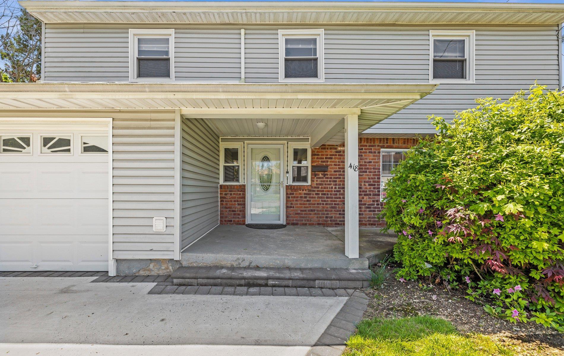 Single Family Jeffrey  Nassau County, NY 11554, MLS-861118-3