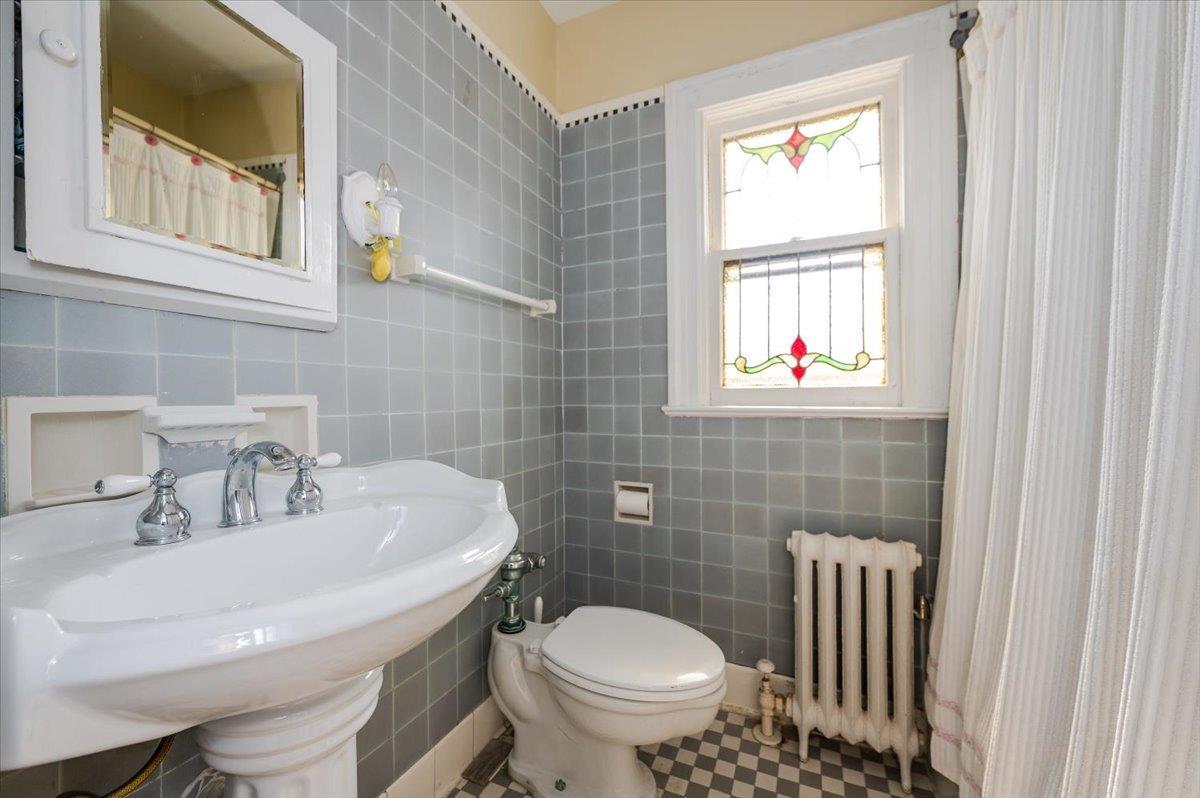 Single Family Olive  Nassau County, NY 11561, MLS-861131-21