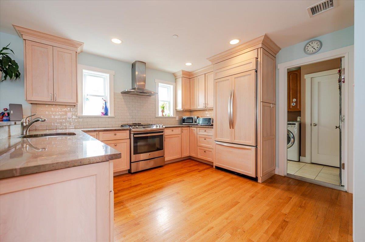 Single Family Indiana  Nassau County, NY 11561, MLS-861137-11