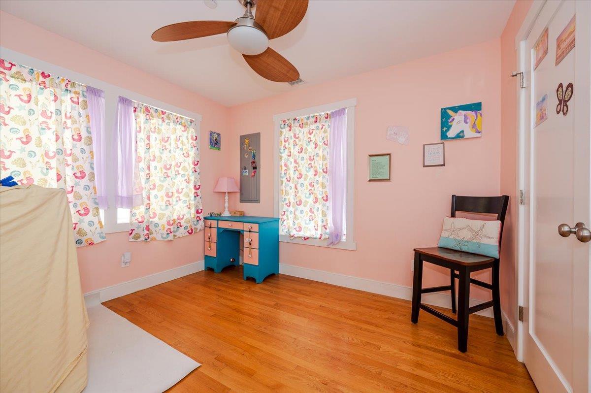 Single Family Indiana  Nassau County, NY 11561, MLS-861137-21