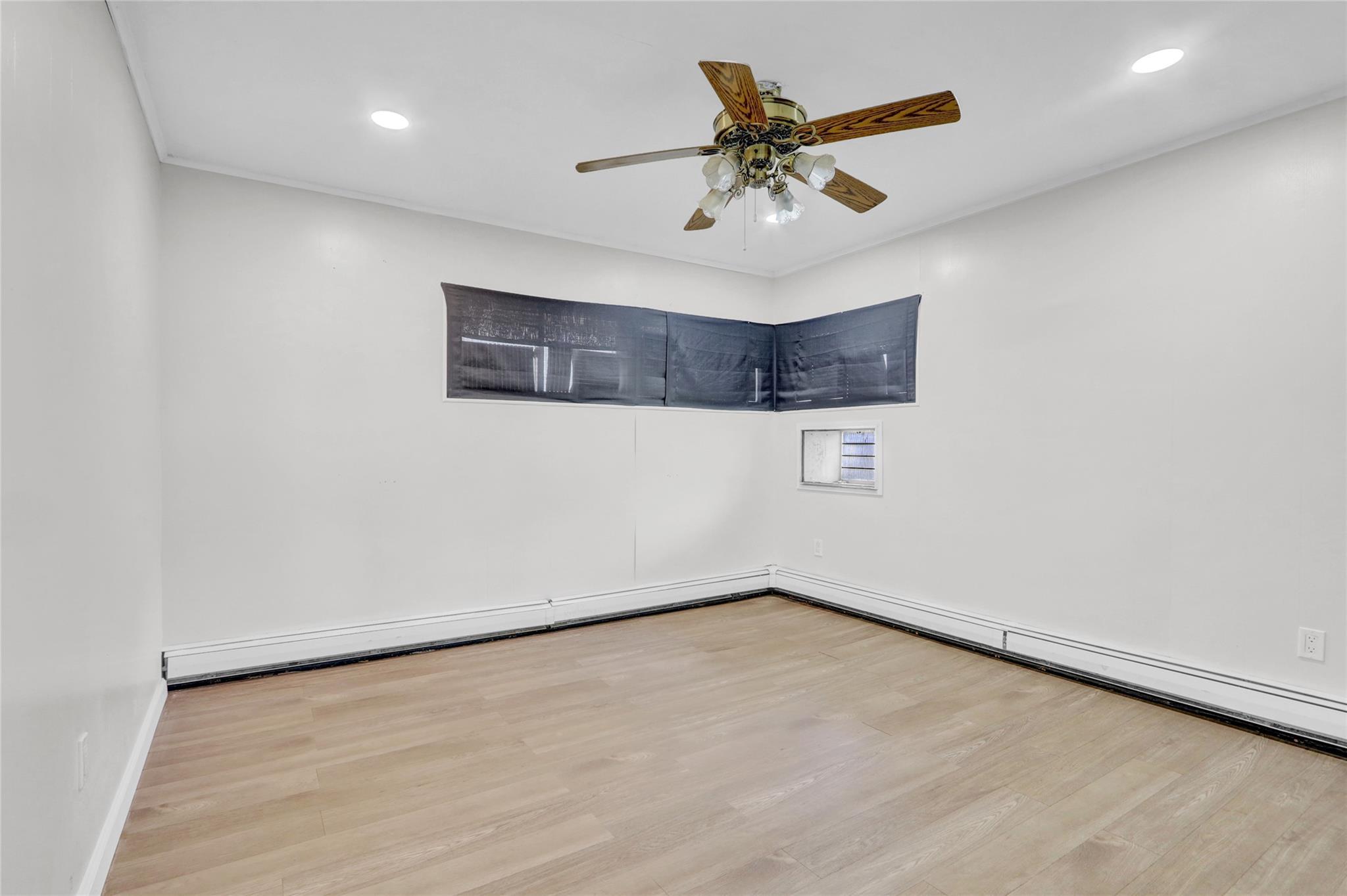 Single Family Shield  Nassau County, NY 11756, MLS-861138-11