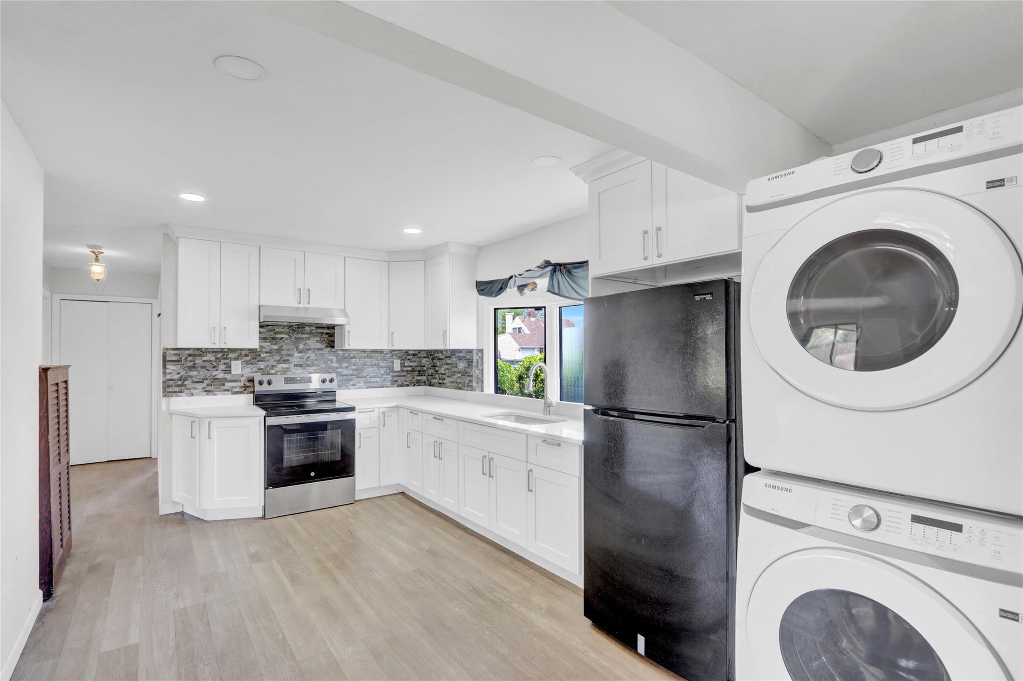 Single Family Shield  Nassau County, NY 11756, MLS-861138-14