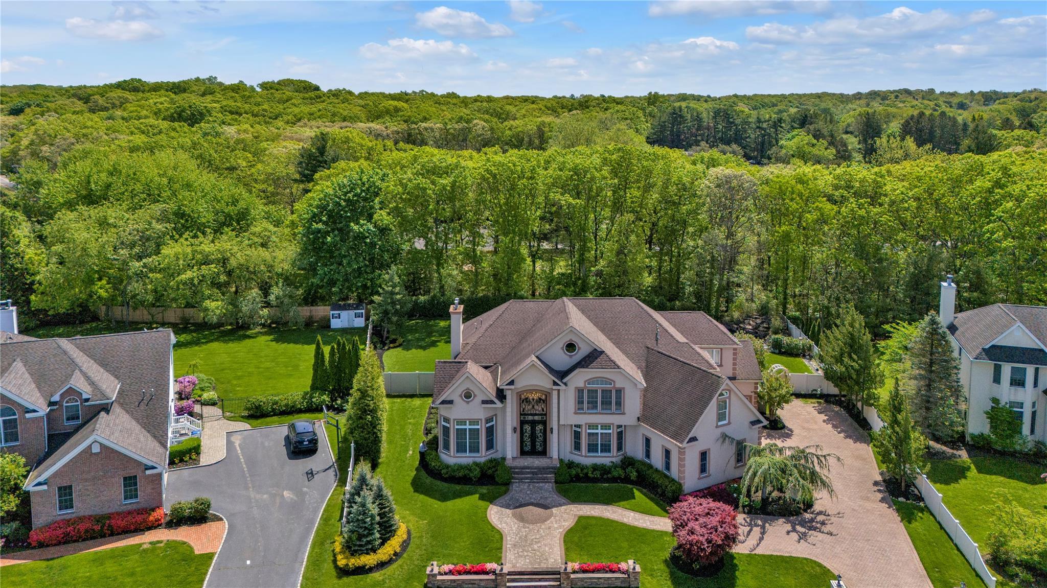 Single Family Fig  Suffolk County, NY 11746, MLS-861143-40