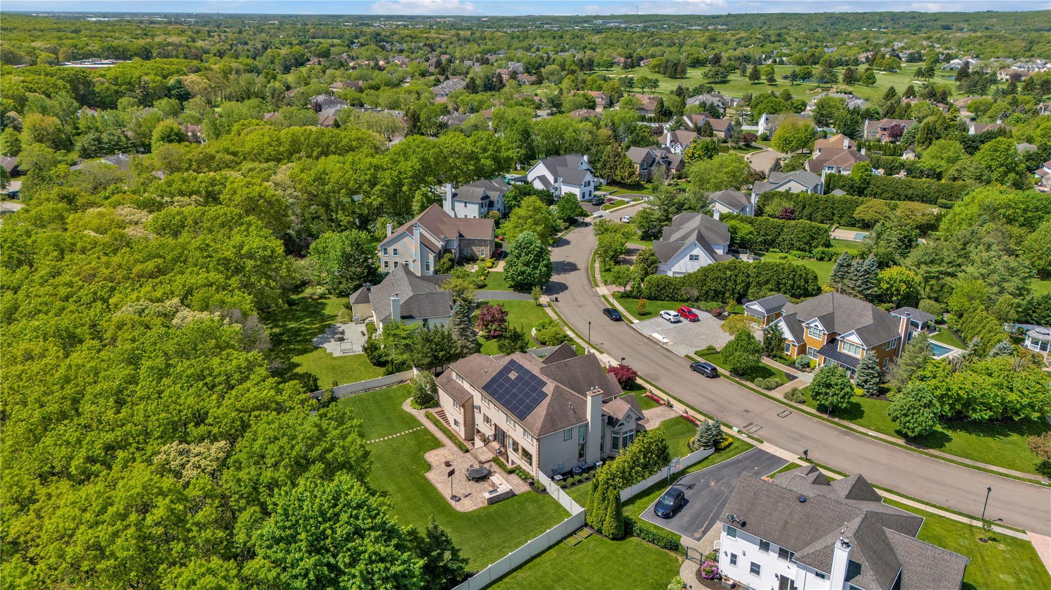 Single Family Fig  Suffolk County, NY 11746, MLS-861143-44