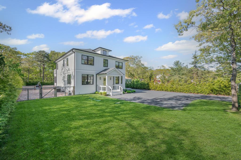 Single Family Priscilla  Suffolk County, NY 11901, MLS-861148-36