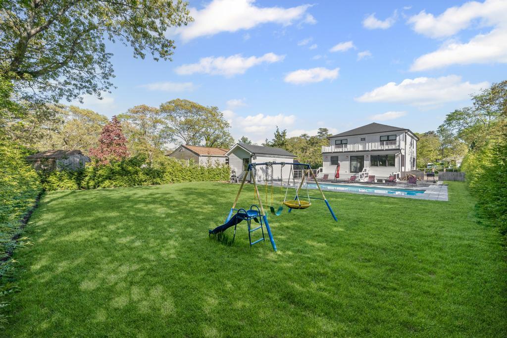 Single Family Priscilla  Suffolk County, NY 11901, MLS-861148-37