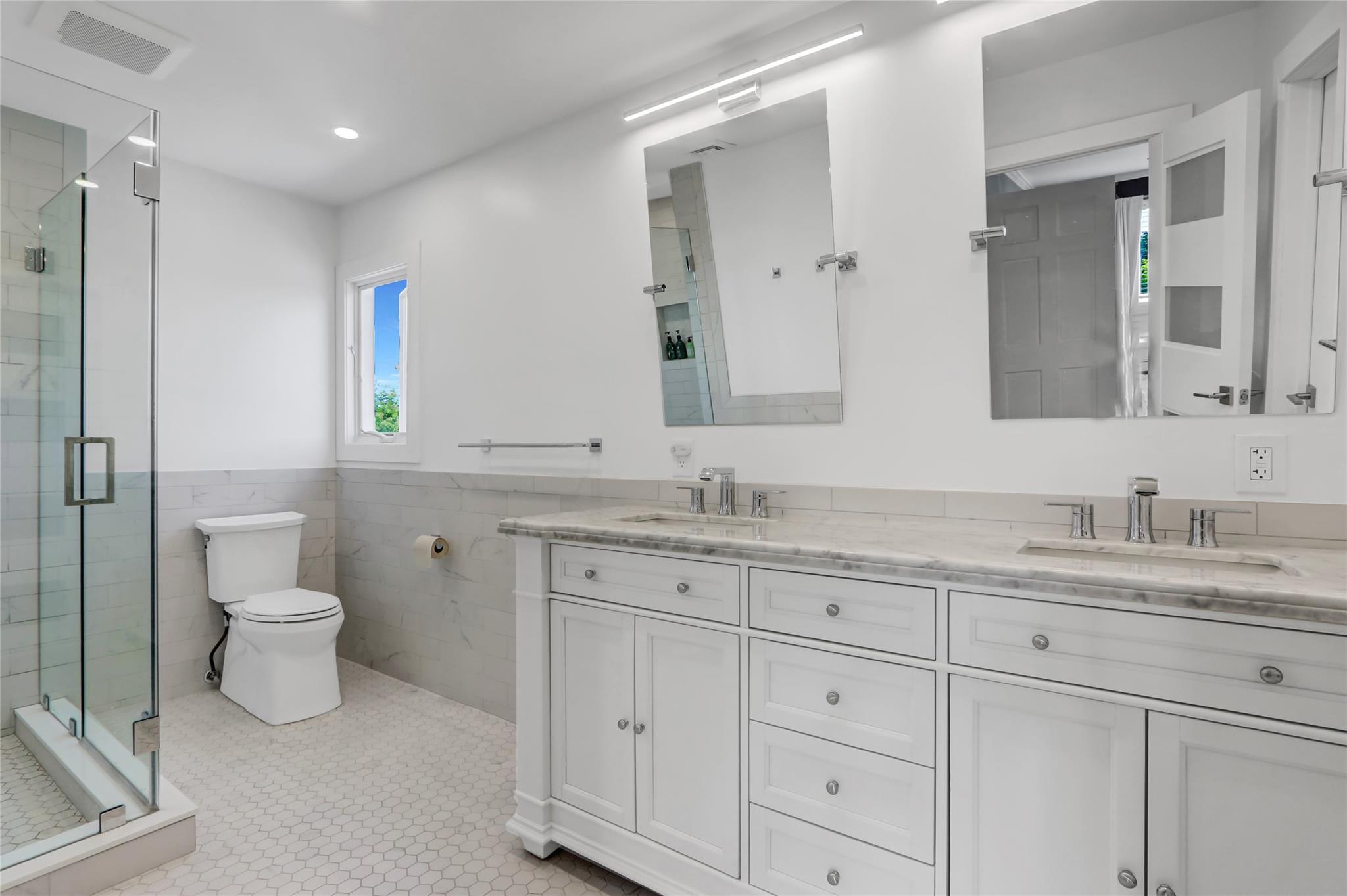 Single Family Shore  Suffolk County, NY 11726, MLS-861156-24