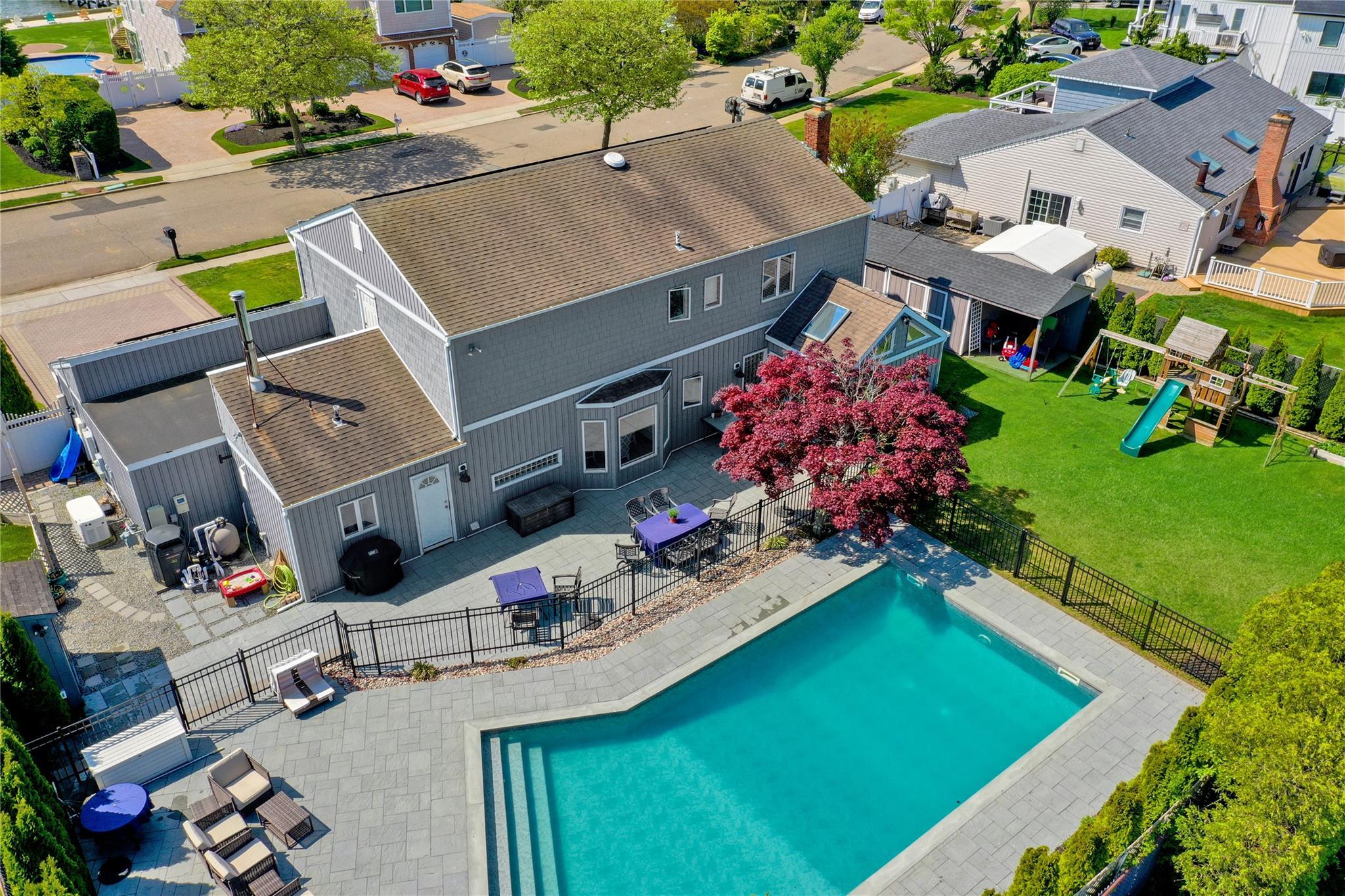 Single Family Shore  Suffolk County, NY 11726, MLS-861156-34