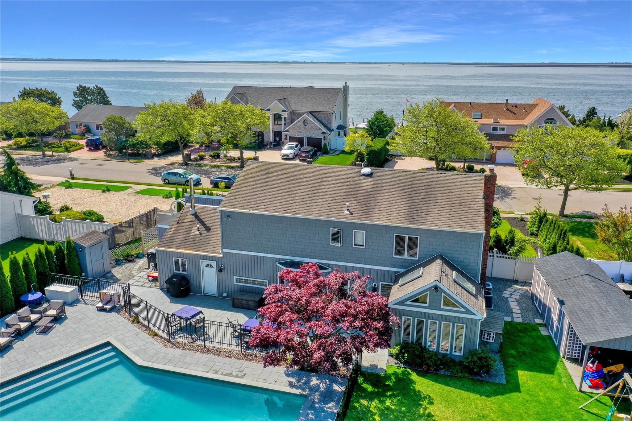 Single Family Shore  Suffolk County, NY 11726, MLS-861156-44