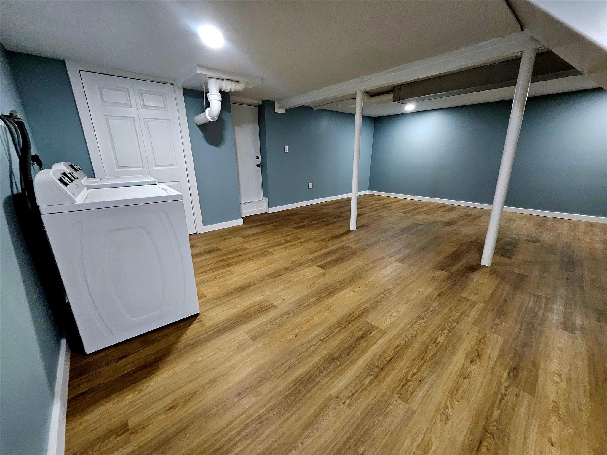 Single Family Eugene  Suffolk County, NY 11754, MLS-861160-30